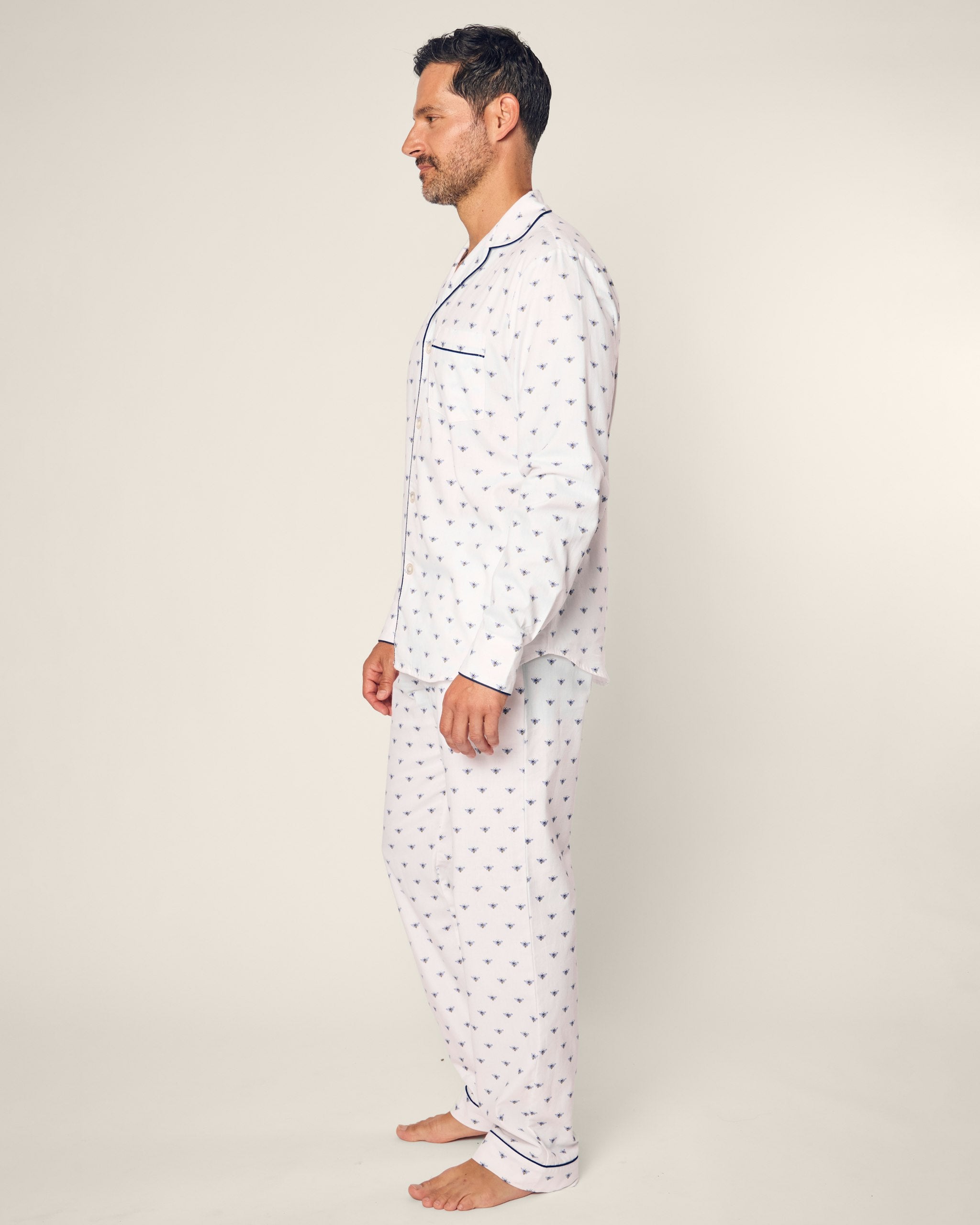 Men's Twill Pajamas in Buzzing Bees in Buzzing Bees#Color_Buzzing Bees