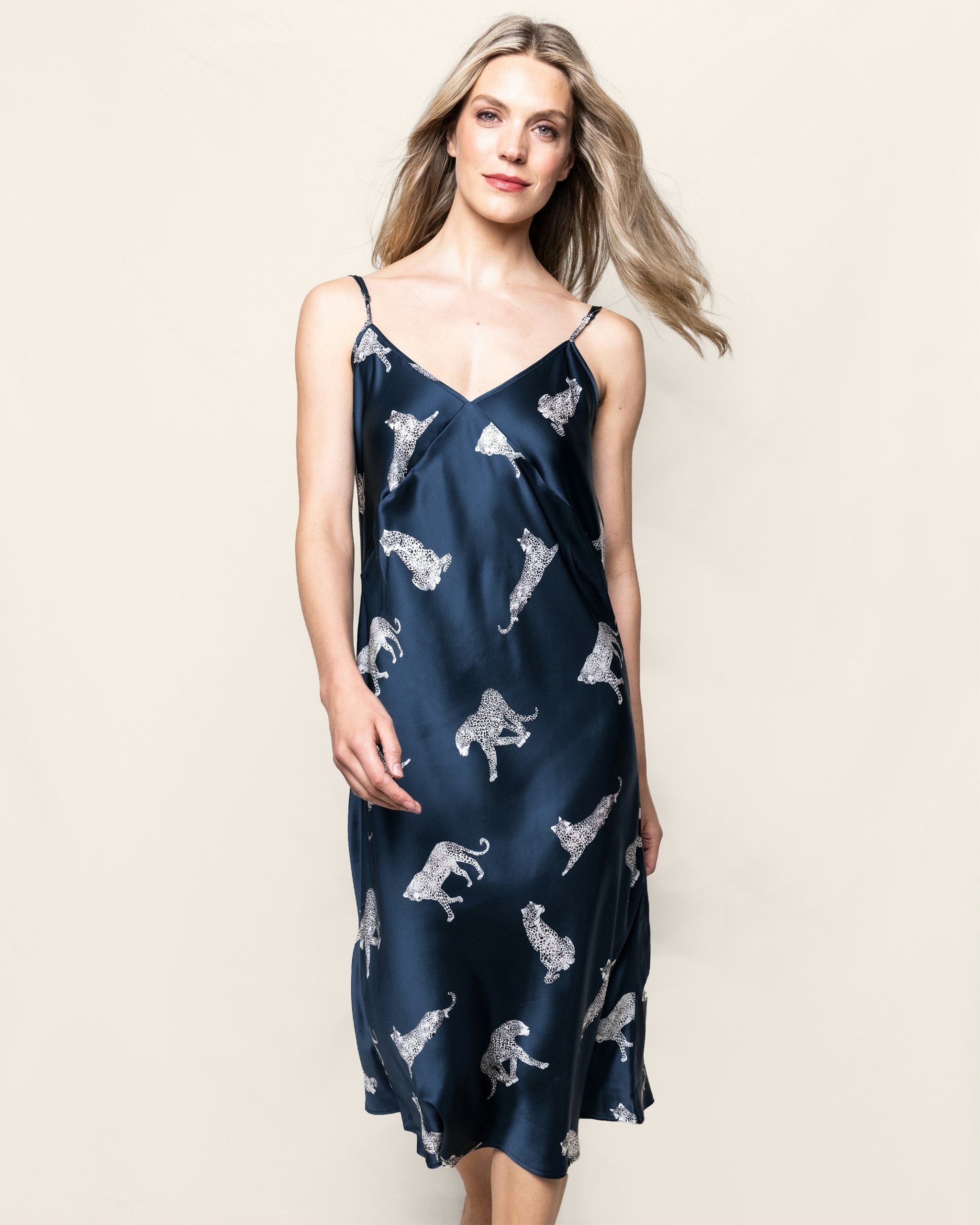 Women's Silk Cosette Nightgown in Panthère de Luxe in Panthère de Nuit#Color_Panthère de Nuit