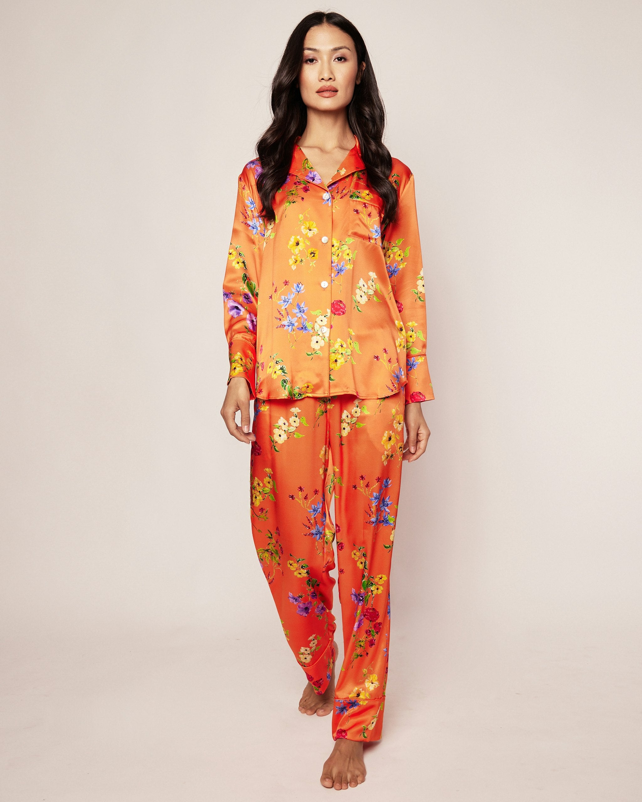 Women's Silk Pajama Set in Tangerine Brilliant Botanical in Brilliant Botanical - Tangerine#Color_Brilliant Botanical - Tangerine