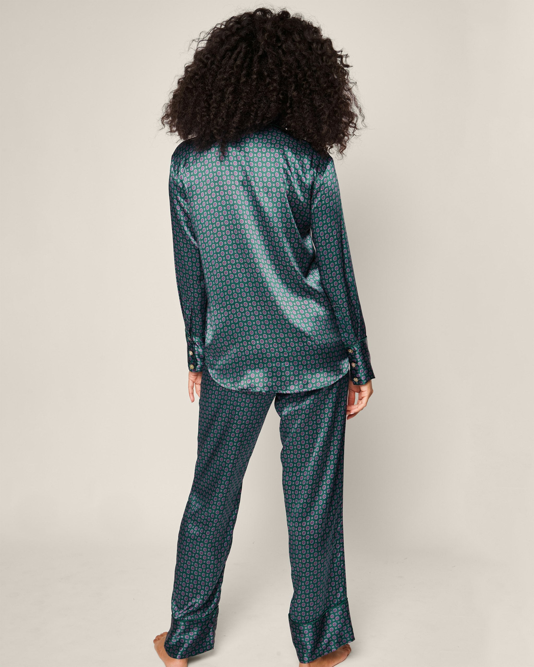 Women's Silk Pajama Set in Midnight Foulard in Emerald Foulard#Color_Emerald Foulard