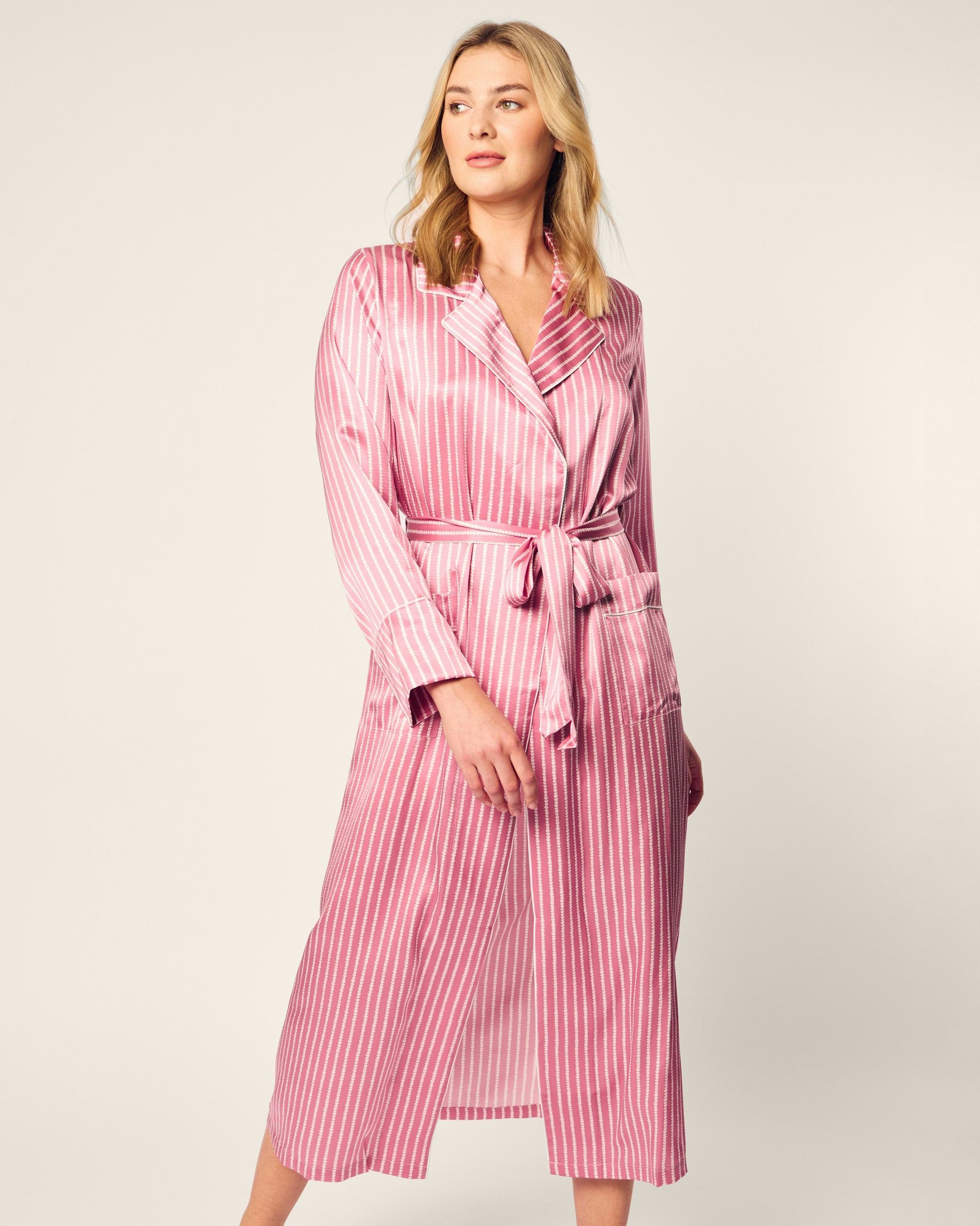 Women's Silk Robe in Love Lines in Love Lines#Color_Love Lines