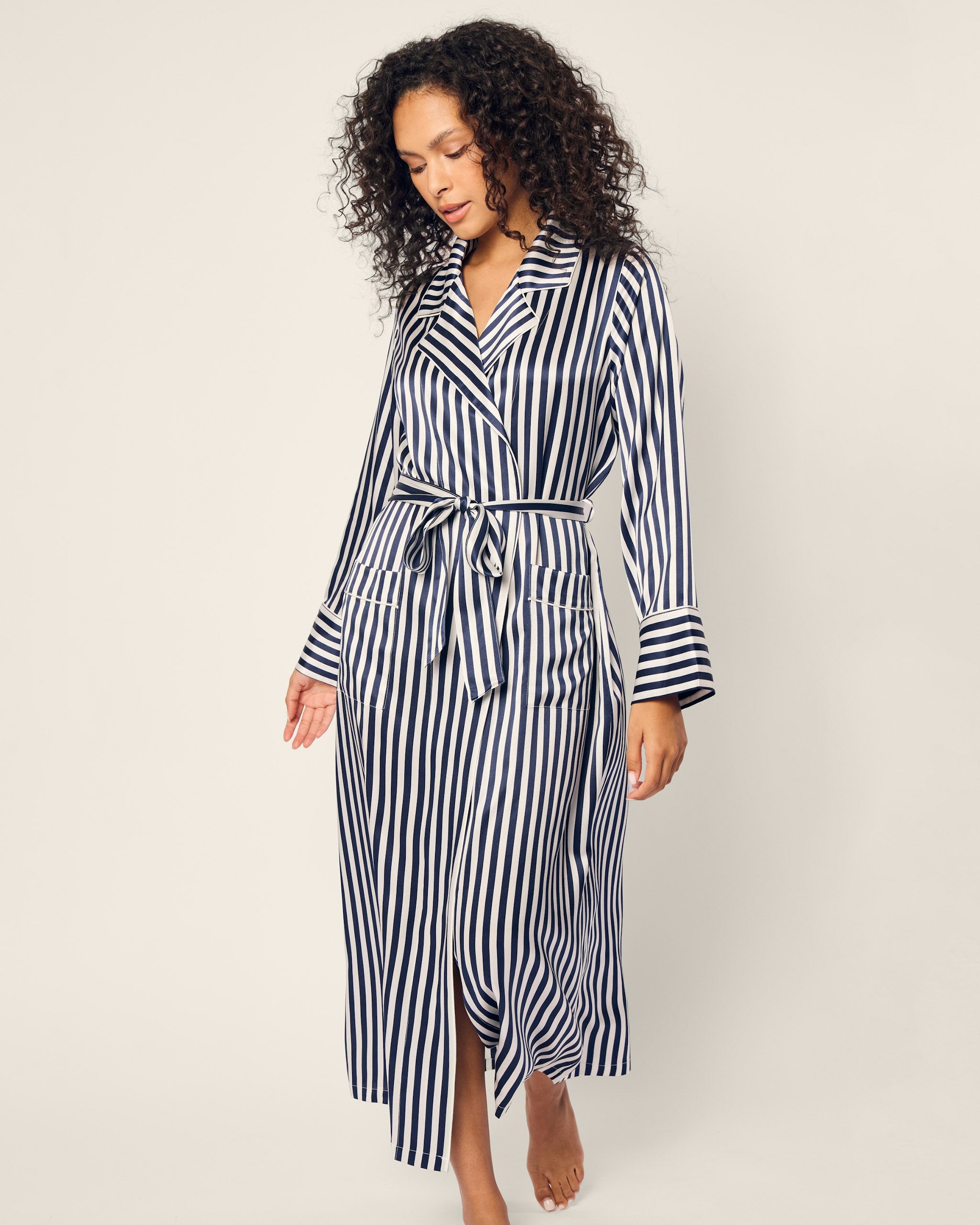 Women's Silk Robe in Navy Bengal Stripe in Navy Bengal Stripe#Color_Navy Bengal Stripe
