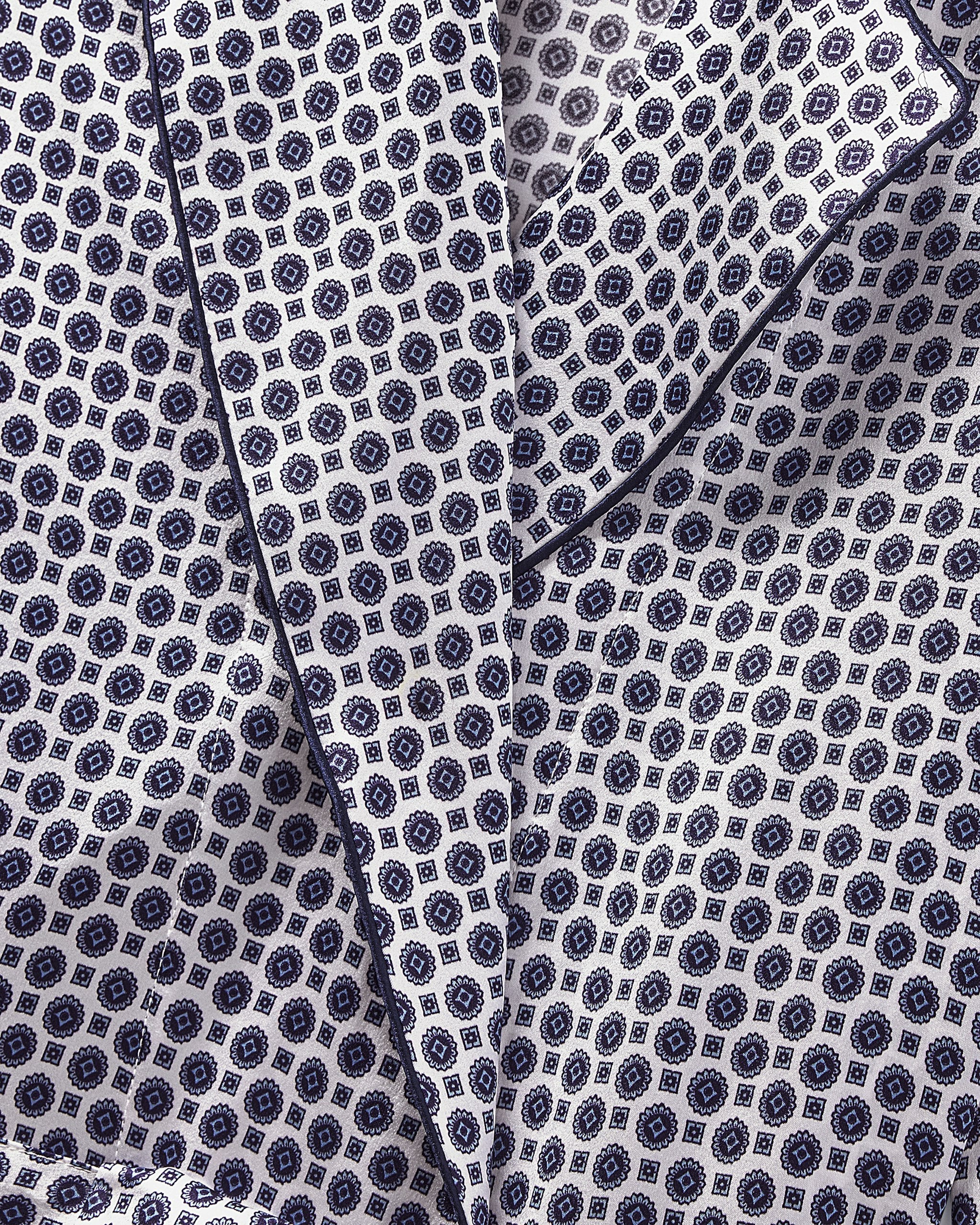 Women's Silk Robe in Navy Foulard in Navy Foulard#Color_Navy Foulard