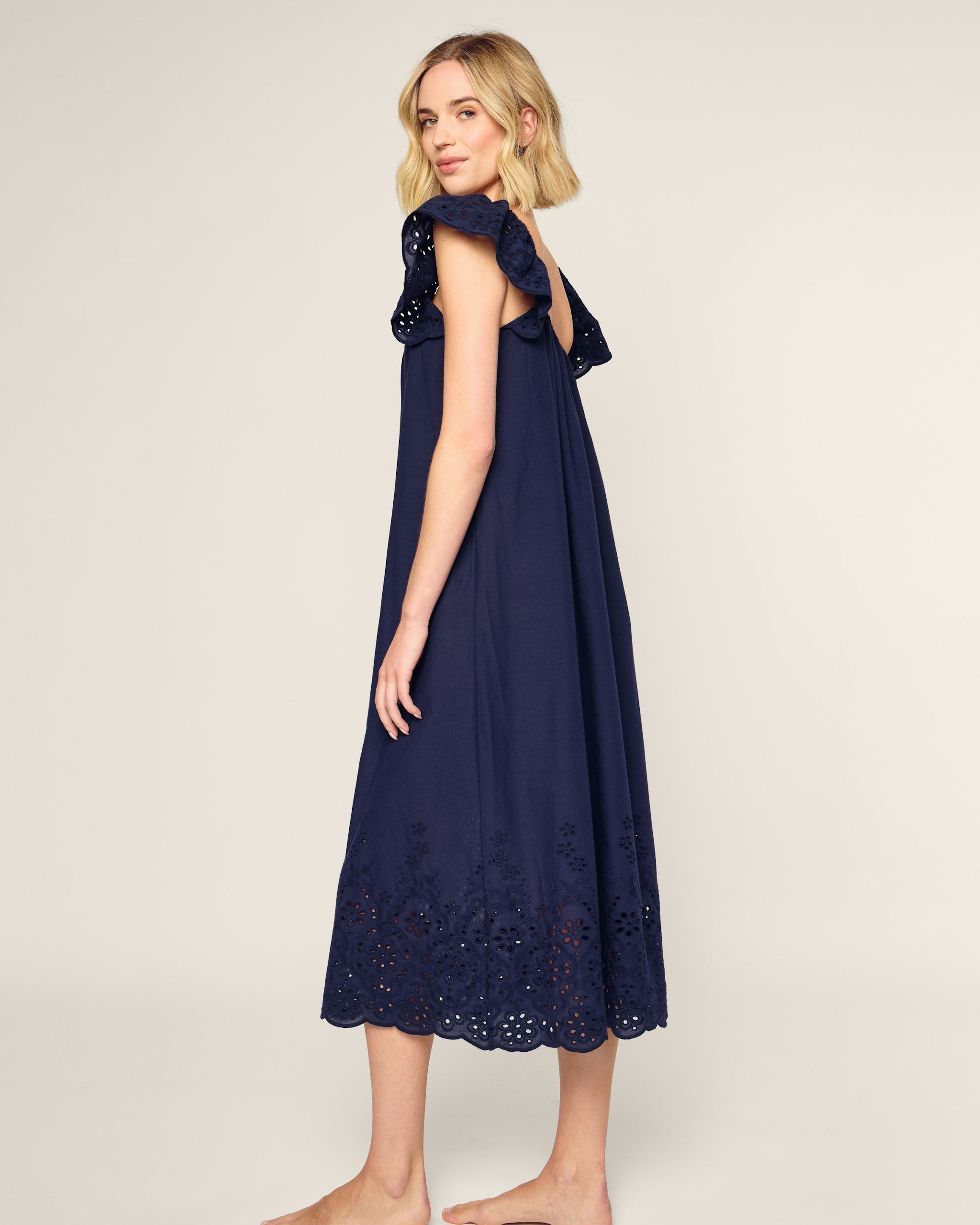 Women's Twill Ava Nightgown in White in Navy#Colorway_Navy