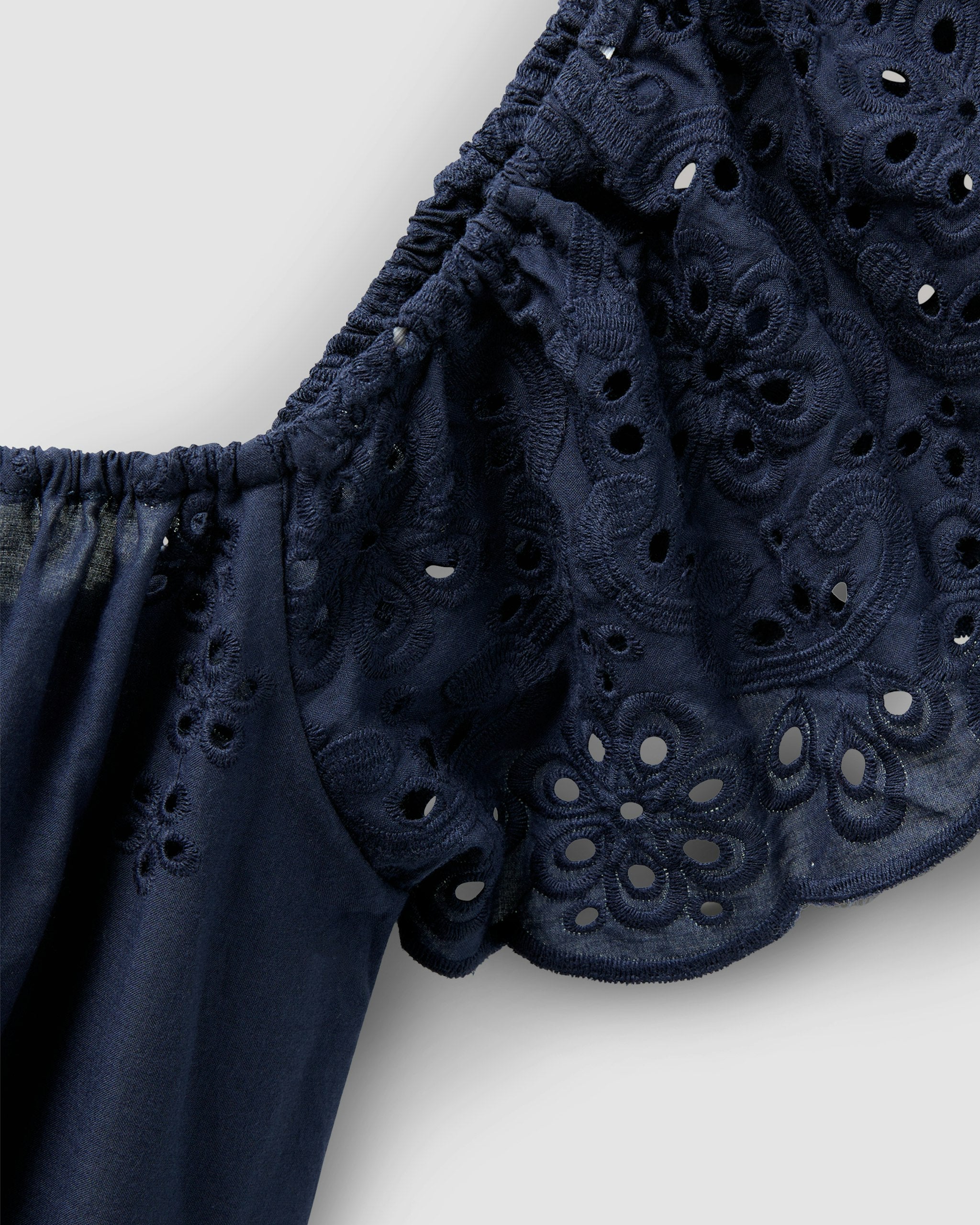 Women's Twill Ava Nightgown in White in Navy#Colorway_Navy