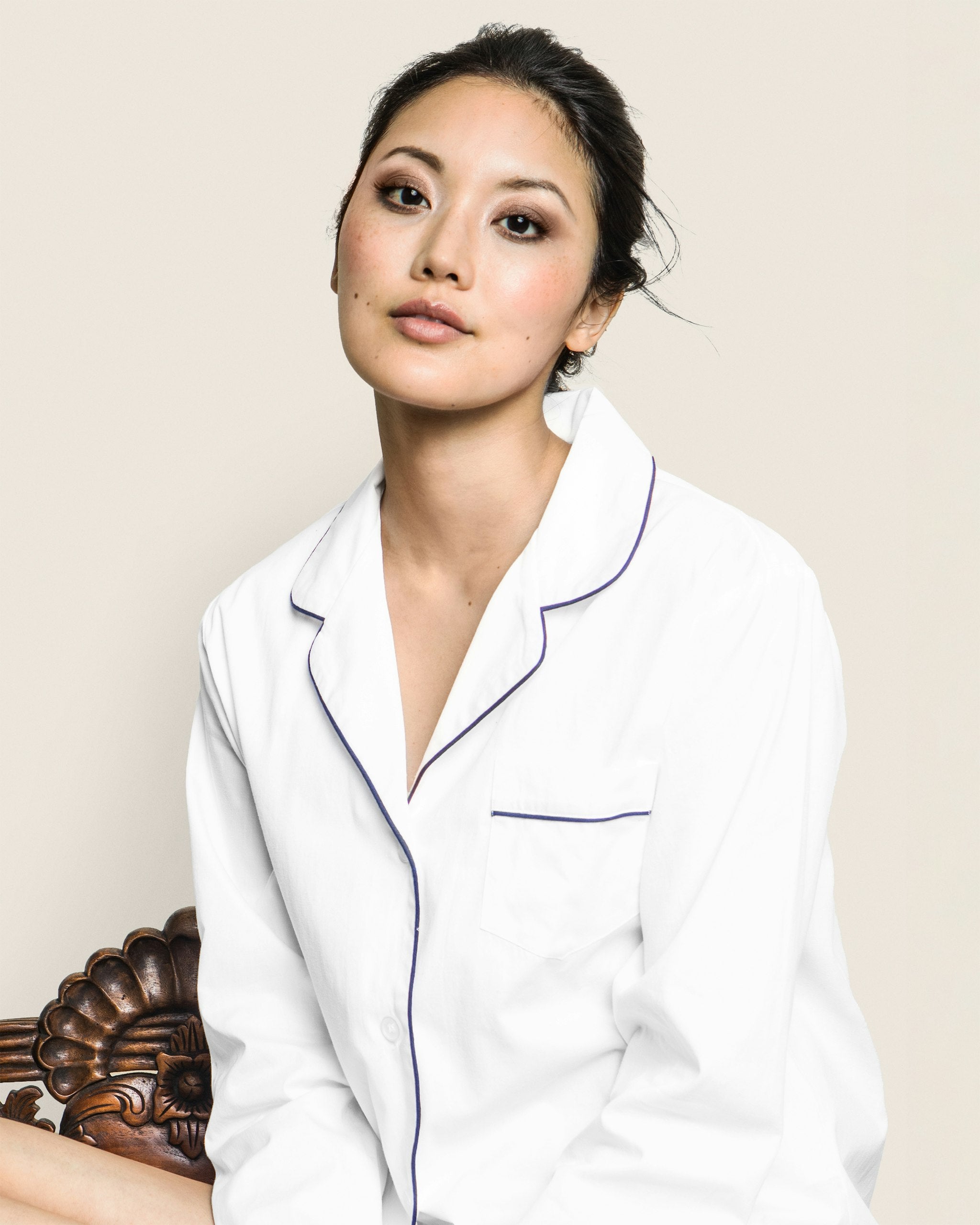 Women's Twill Pajama Long Sleeve Short Set in White with Navy Piping in White with Navy Piping#Colorway_White with Navy Piping