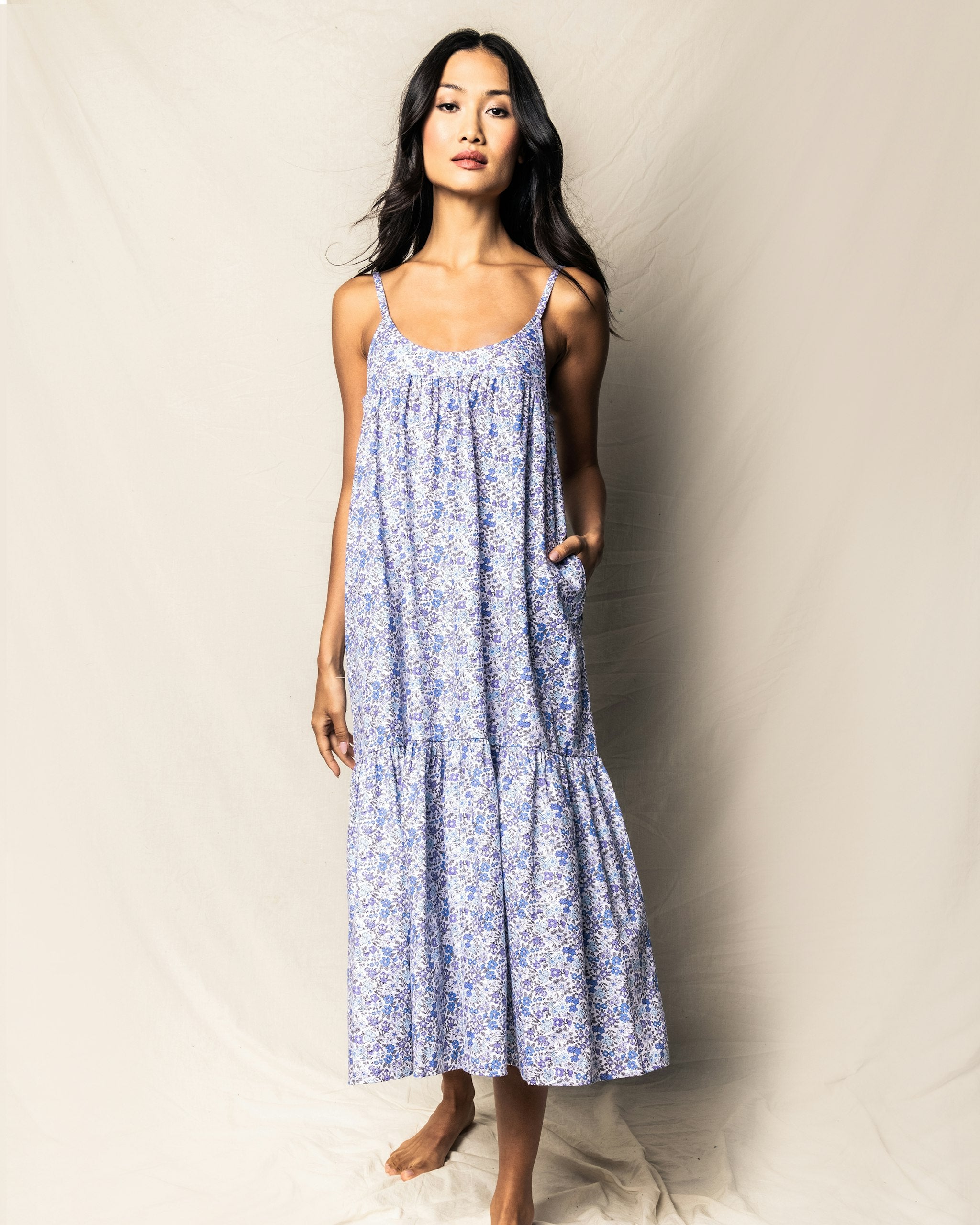 Women's Twill Chloe Nightgown in Fleur D'Azur in Fleur D'Azur#Colorway_Fleur D'Azur