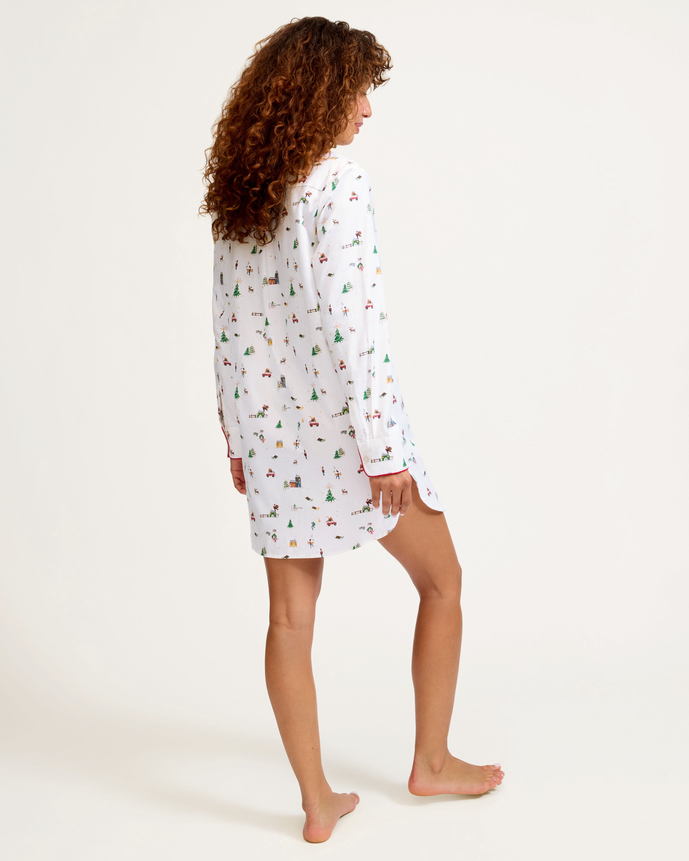 Women's Twill Nightshirt in Holiday Town