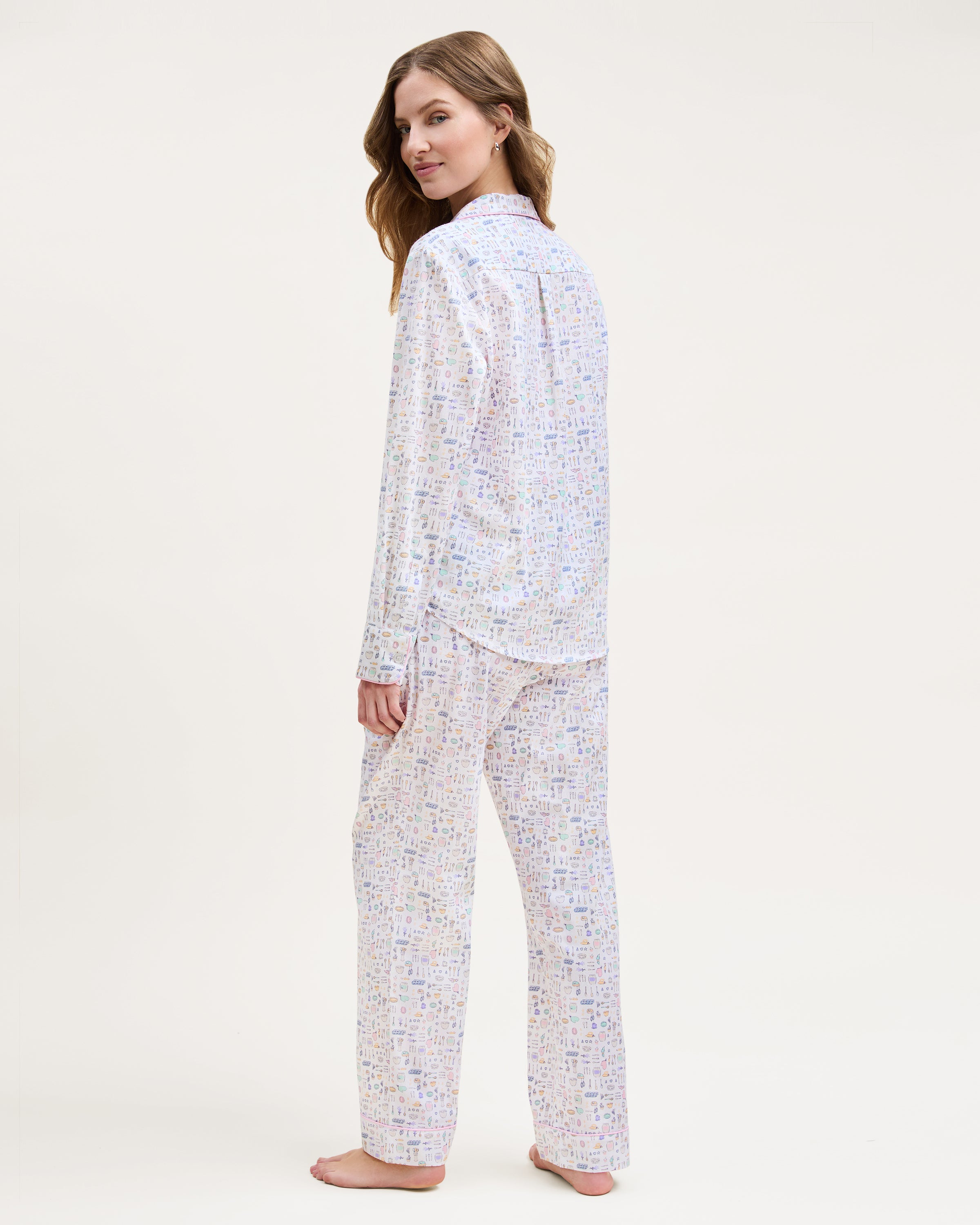Women's Twill Pajama Set in Baking Spirits Bright