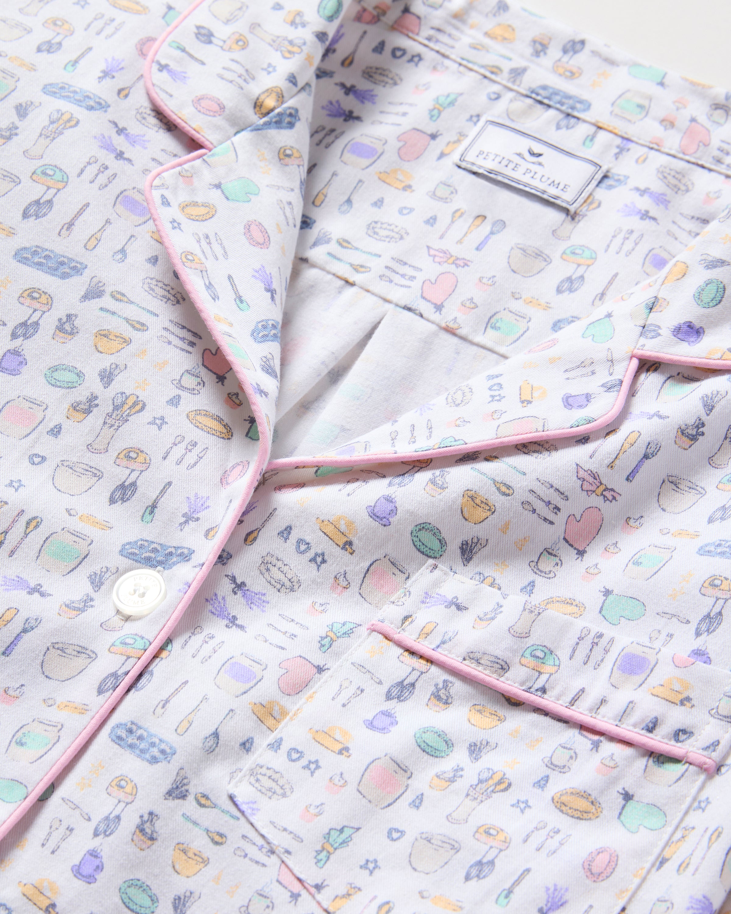 Women's Twill Pajama Set in Baking Spirits Bright