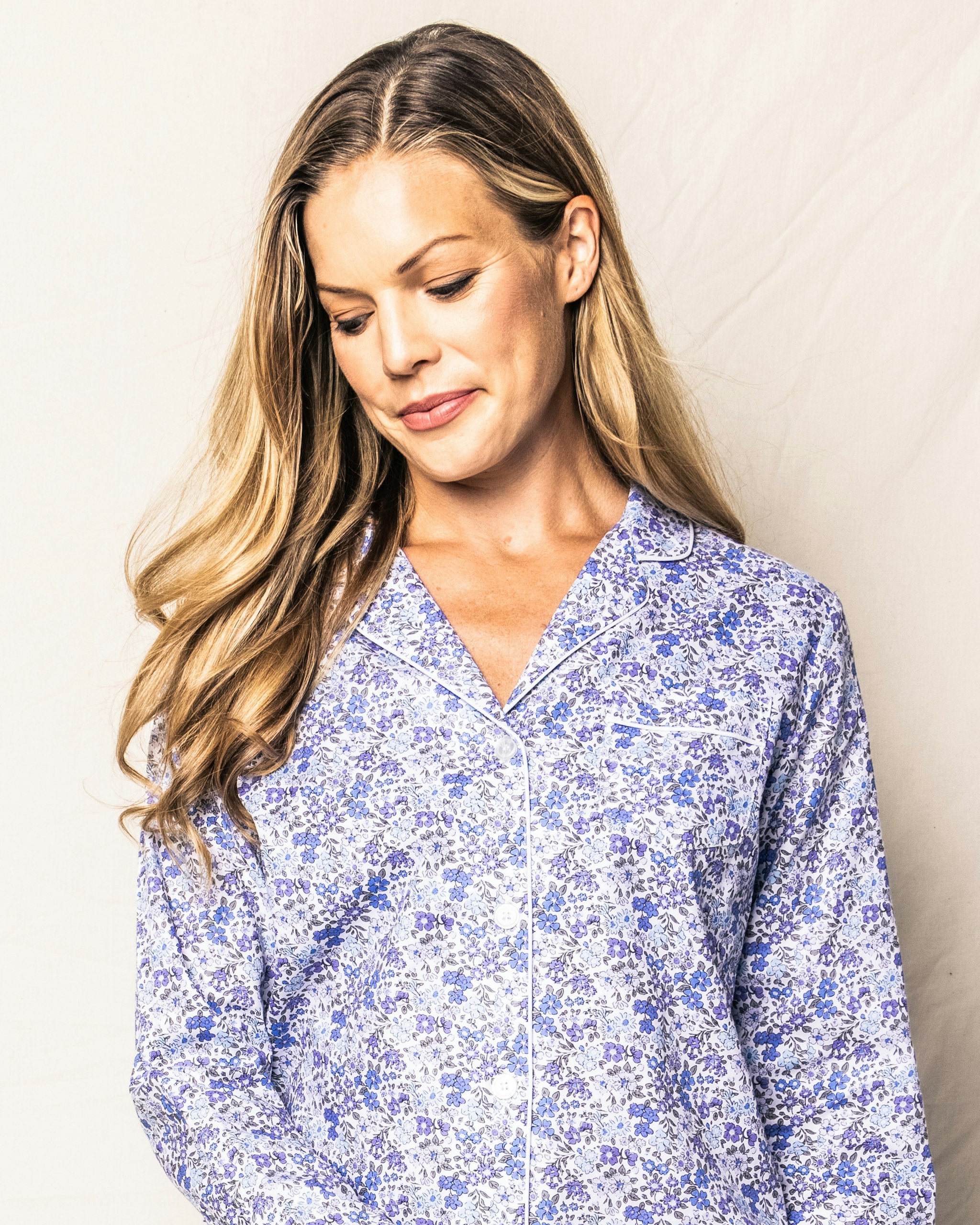 Women's Twill Pajama Set in Fleurs de Rose in Fleur D'Azur#Colorway_Fleur D'Azur