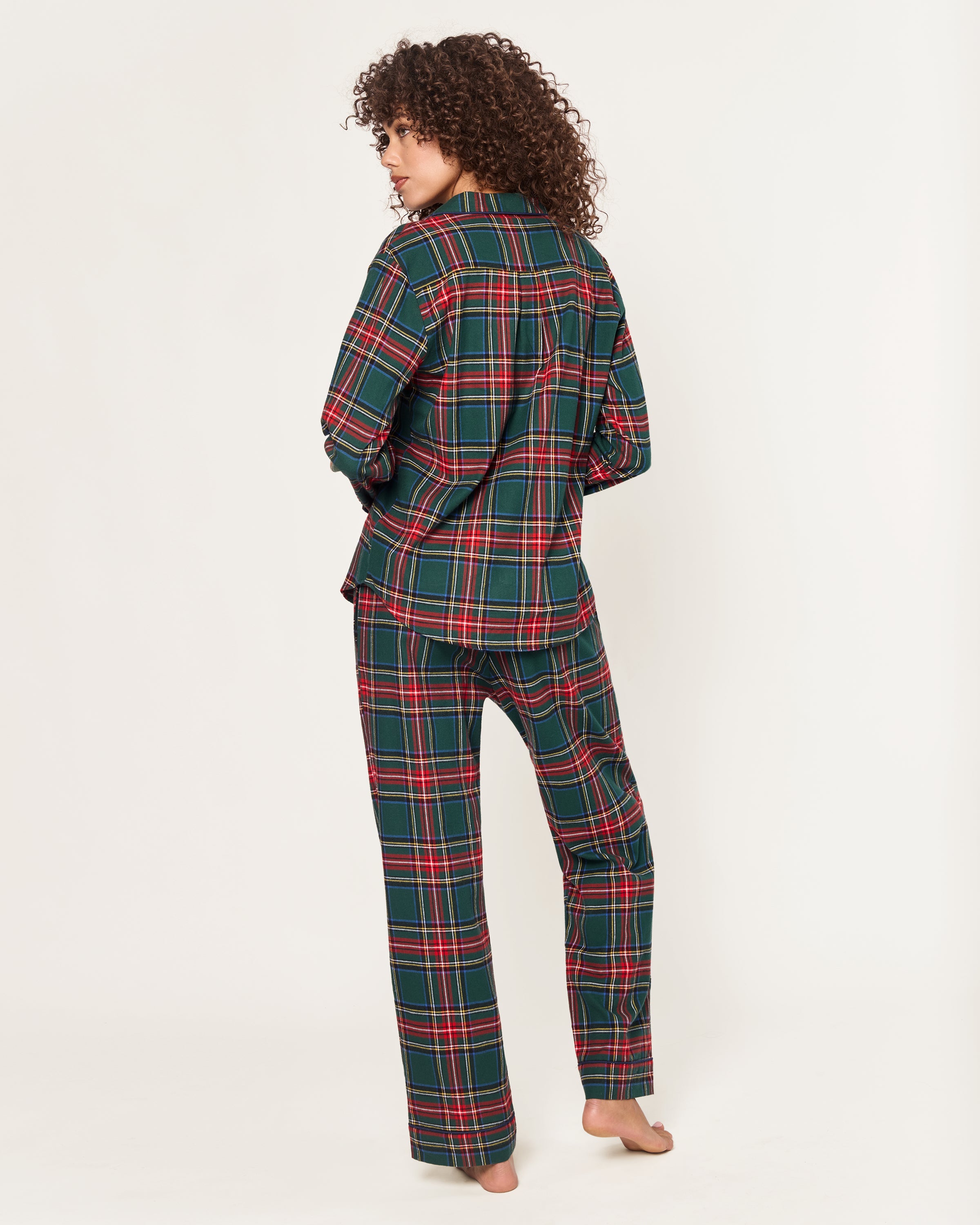 The Women's Brushed Twill Pajama Set in Kensington Tartan features a cozy green, red, and white plaid with a long-sleeve button-up top with chest pocket and matching elastic-waist pants.