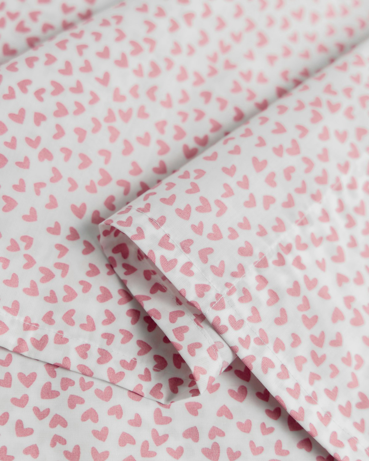 Luxe Premium Cotton Bed Sheets in La Mer in Sweethearts#Color_Sweethearts