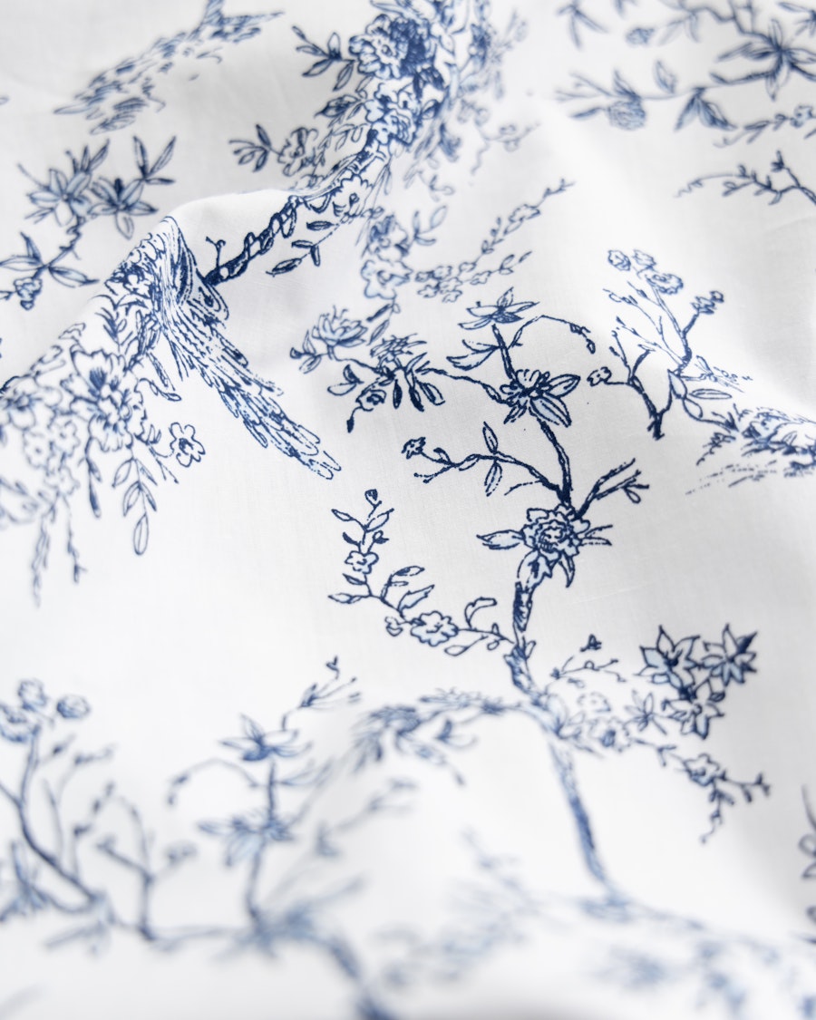 Luxe Premium Cotton Bed Sheets in La Mer in Timeless Toile#Color_Timeless Toile