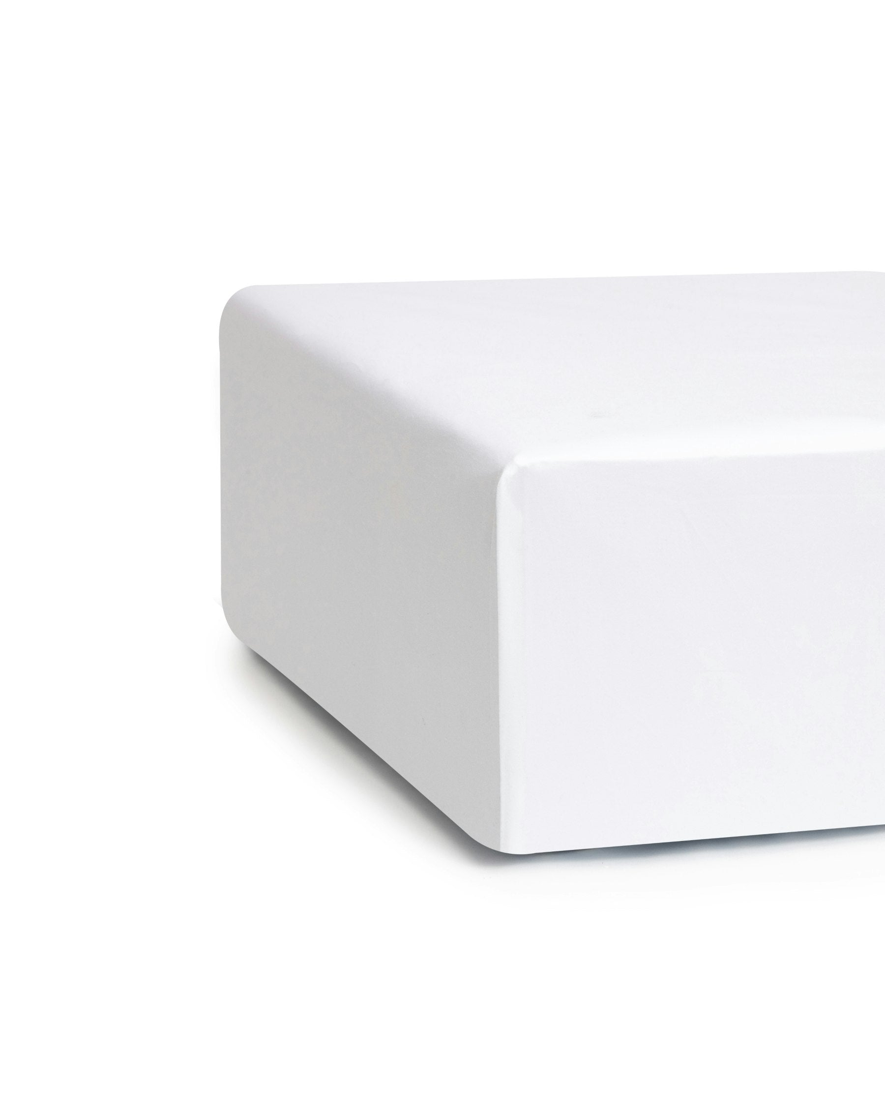 Luxe Premium Cotton Crib Sheet in Sweethearts in White#Color_White