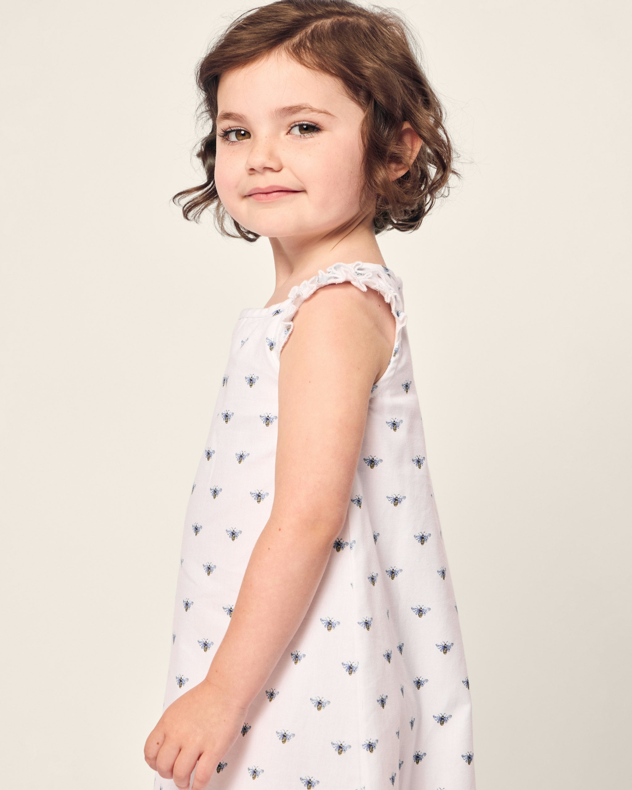 Girl's Twill Amelie Nightgown in Buzzing Bees in Buzzing Bees#Color_Buzzing Bees