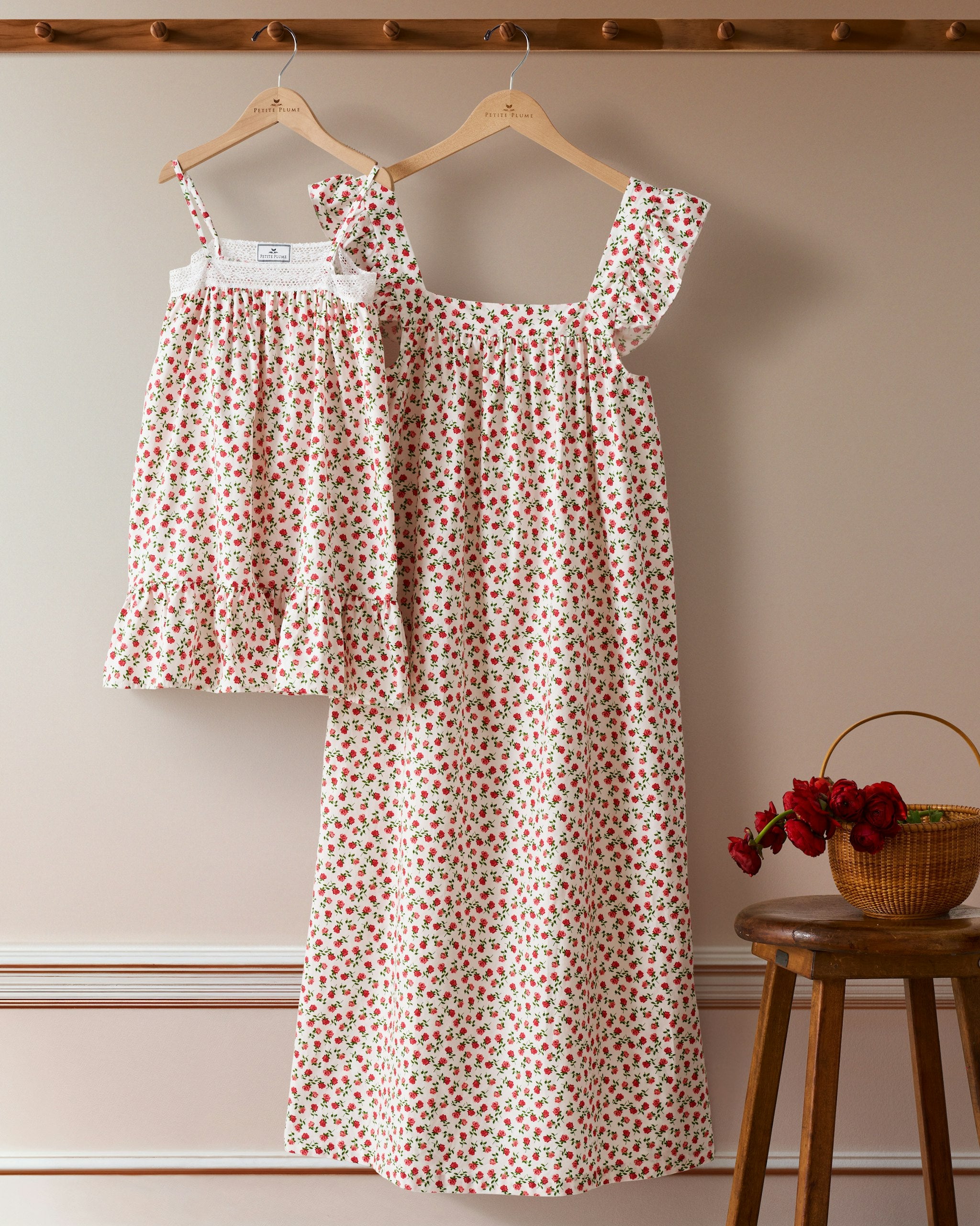 Girl's Twill Lily Nightgown in Seashell Splendor in Petite Petals#Color_Petite Petals