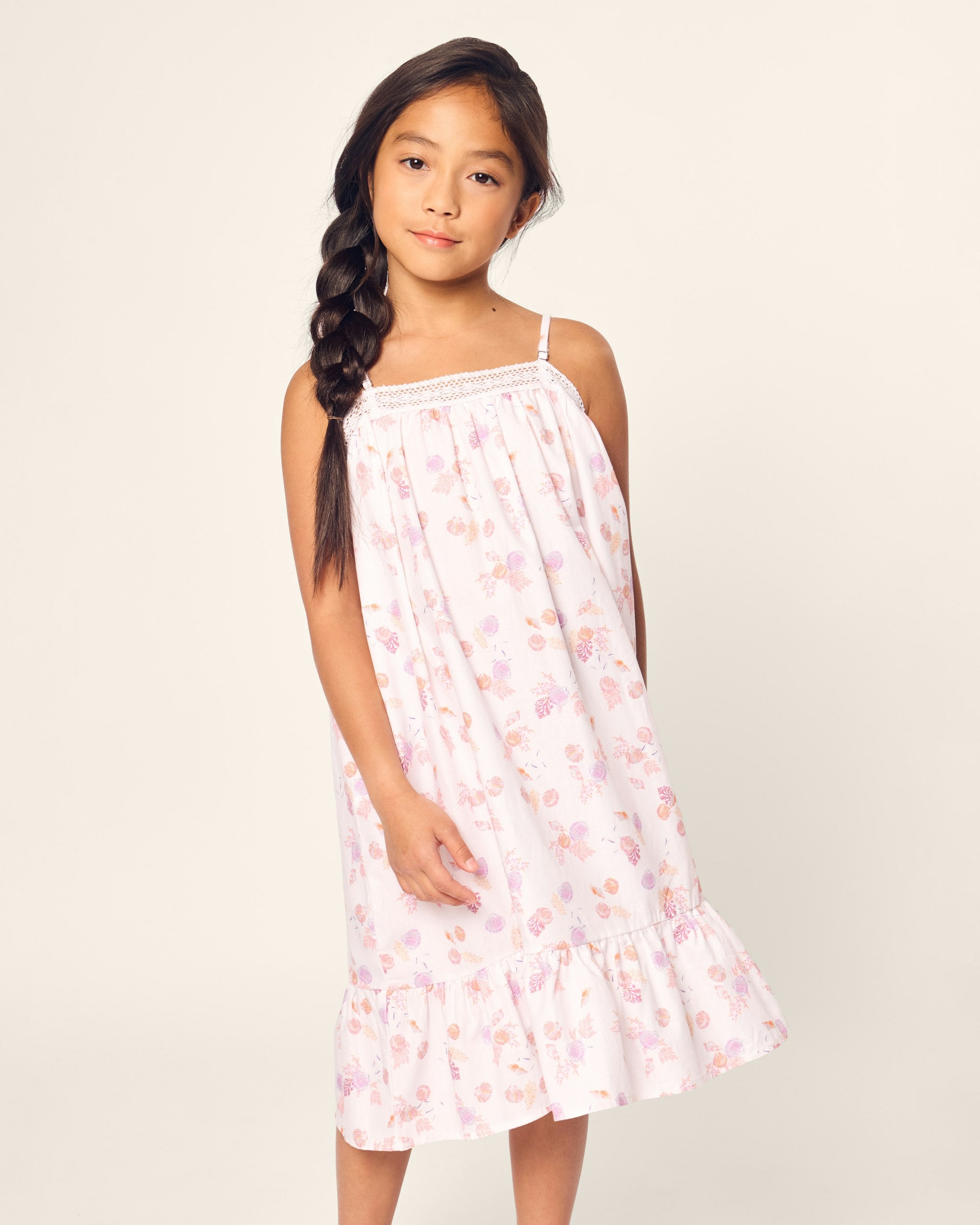 Girl's Twill Lily Nightgown in Flamingos in Seashell Splendor#Color_Seashell Splendor