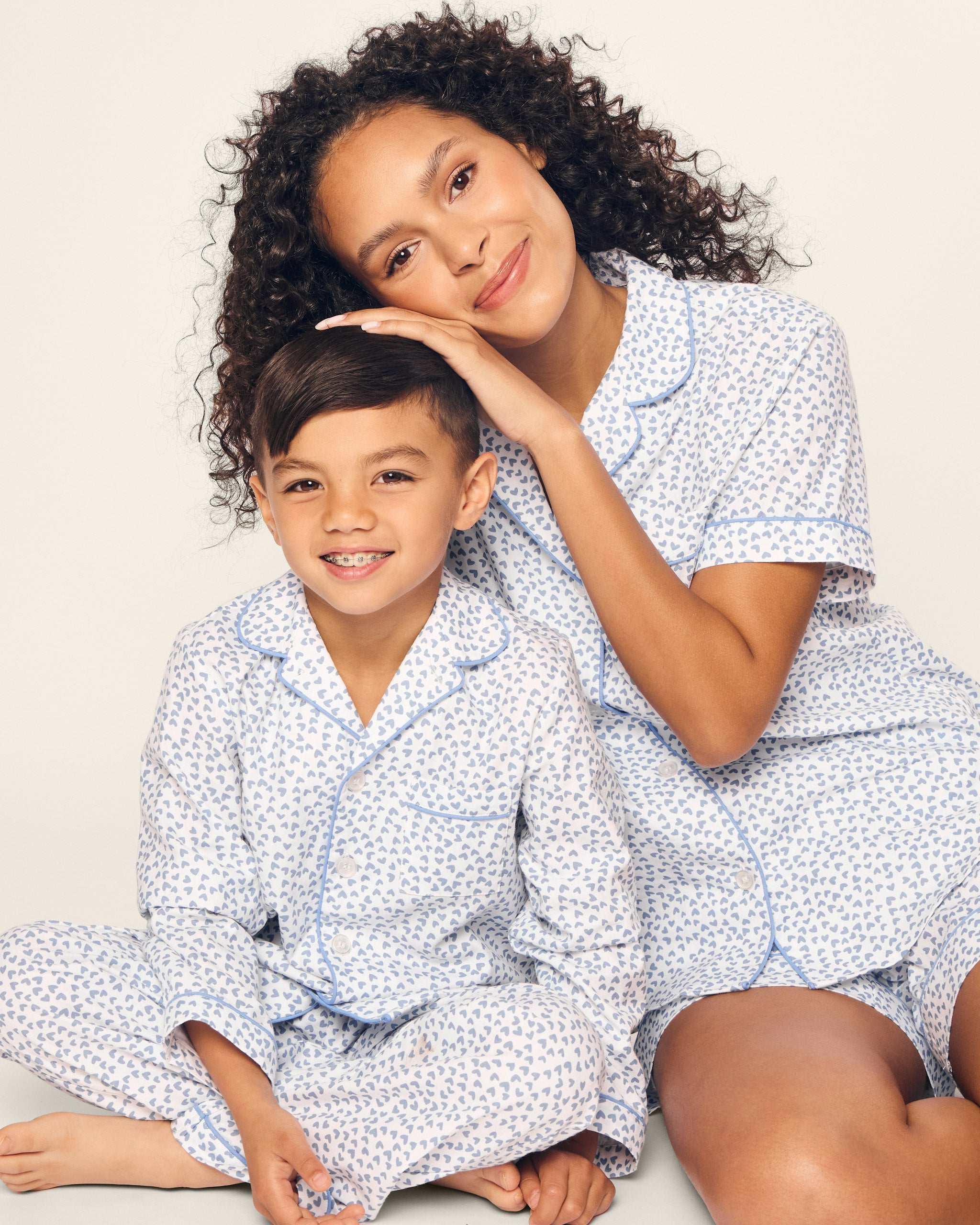 Kid's Twill Pajama Set in Sweethearts in Bluehearts#Color_Bluehearts