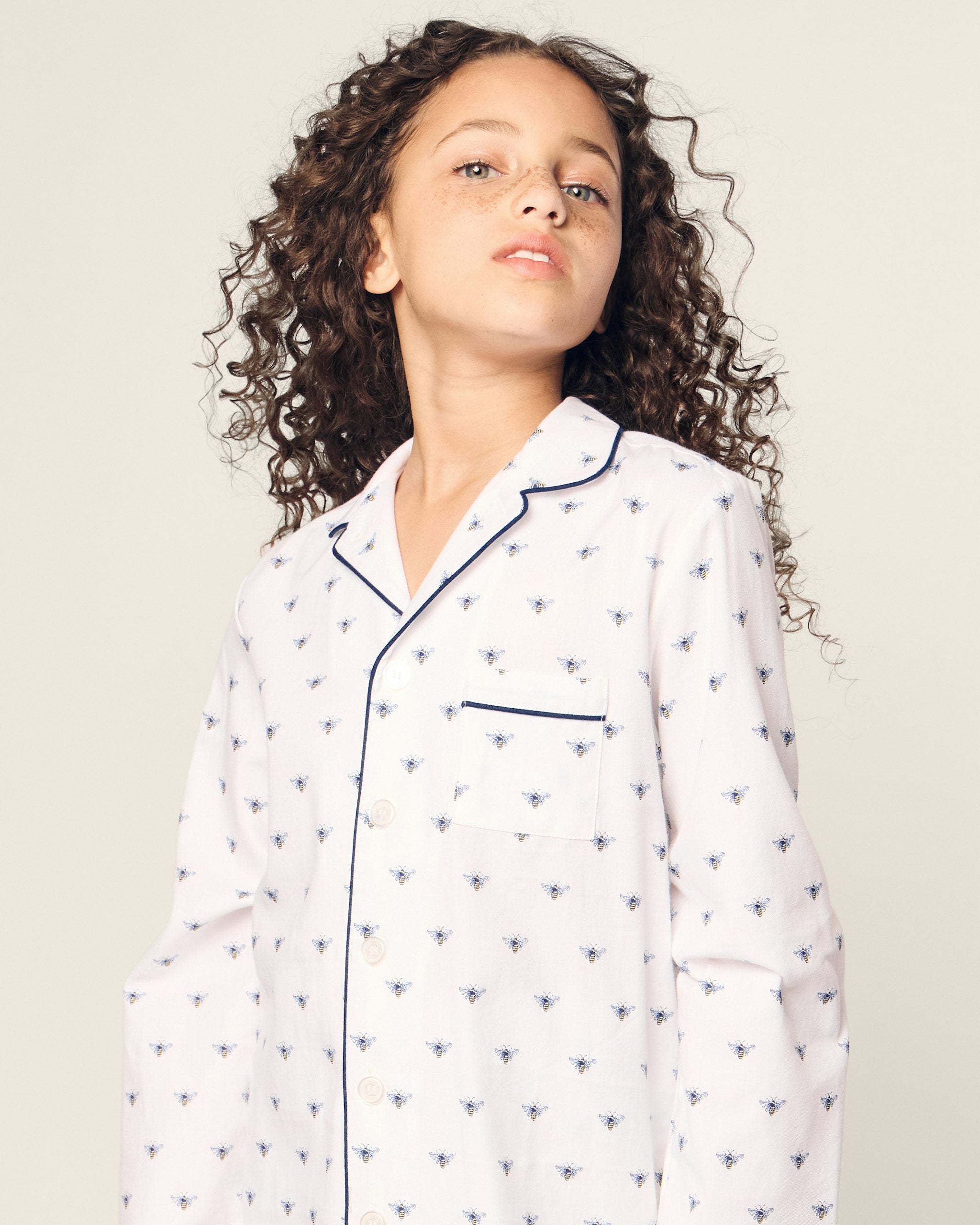 Kid's Twill Pajama Set in Flamingos in Buzzing Bees#Color_Buzzing Bees