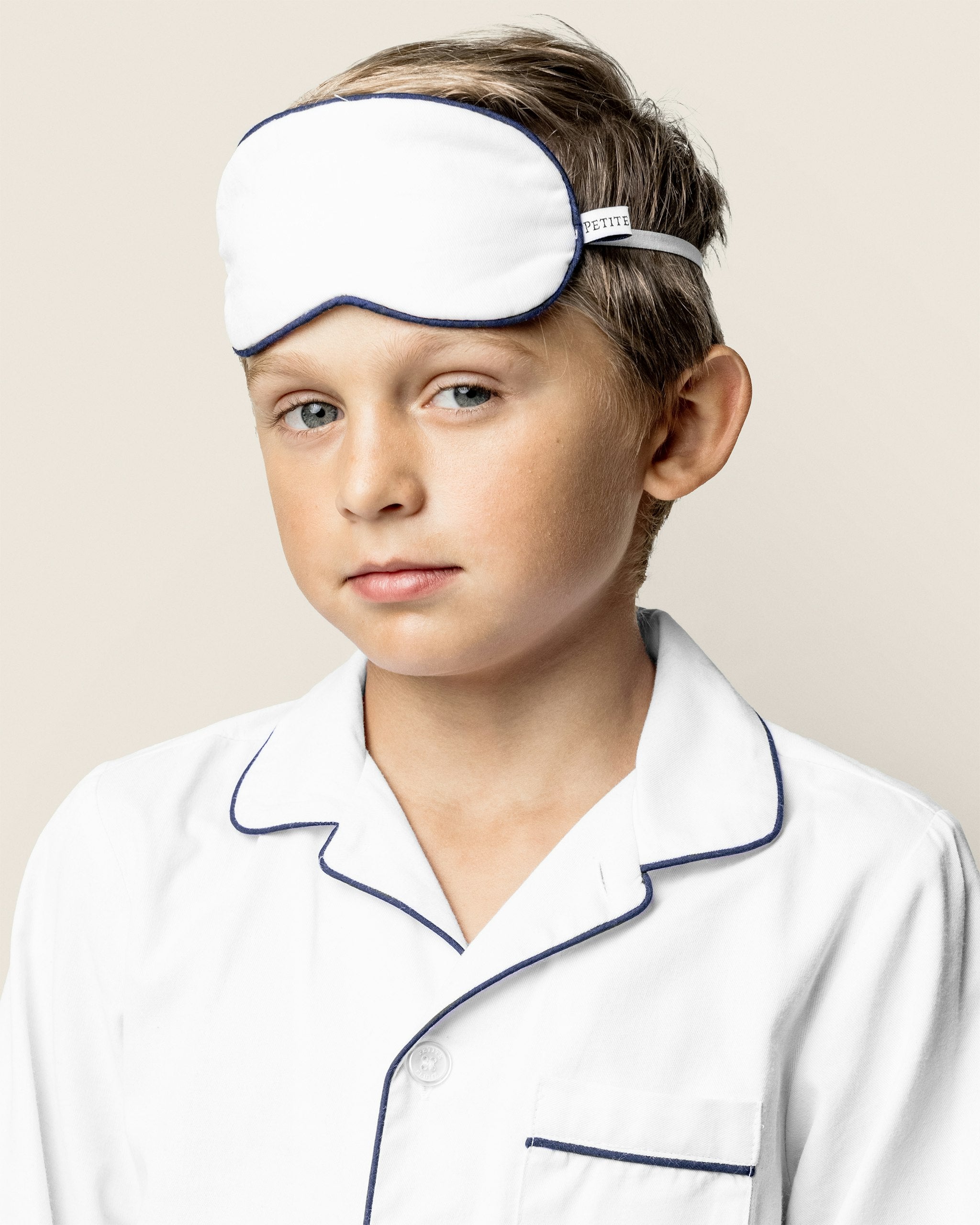 Kid's Twill Sleep Mask in White With Navy Piping in White with Navy Piping#Color_White with Navy Piping