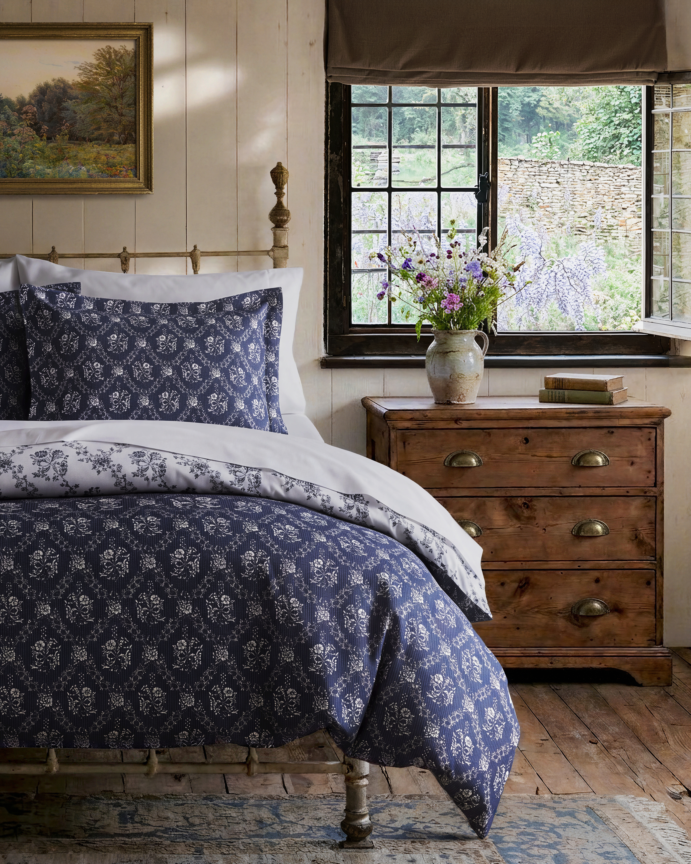 Luxe Premium Percale Duvet Set in Innkeeper Trellis