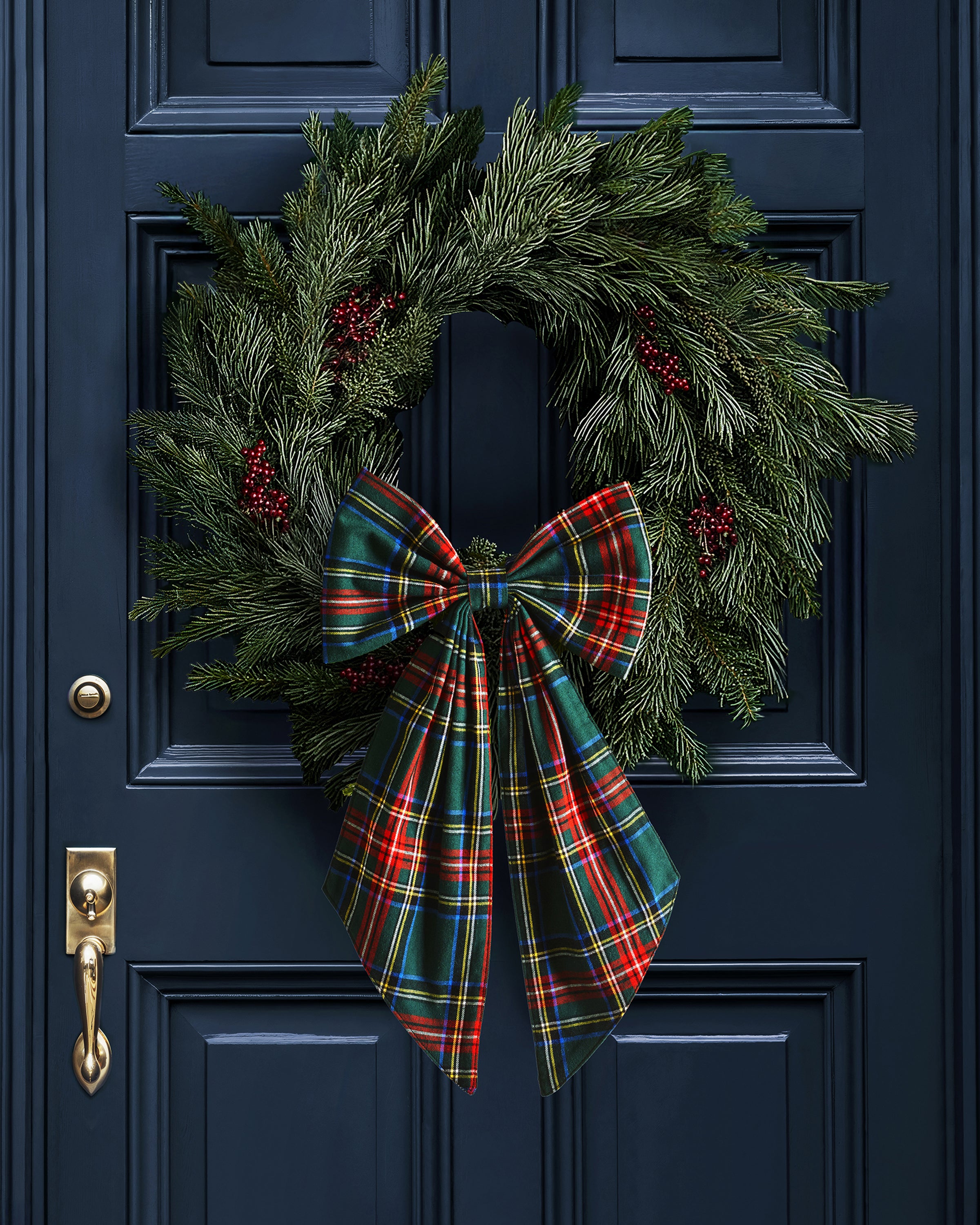Wreath Bow in Kensington Tartan