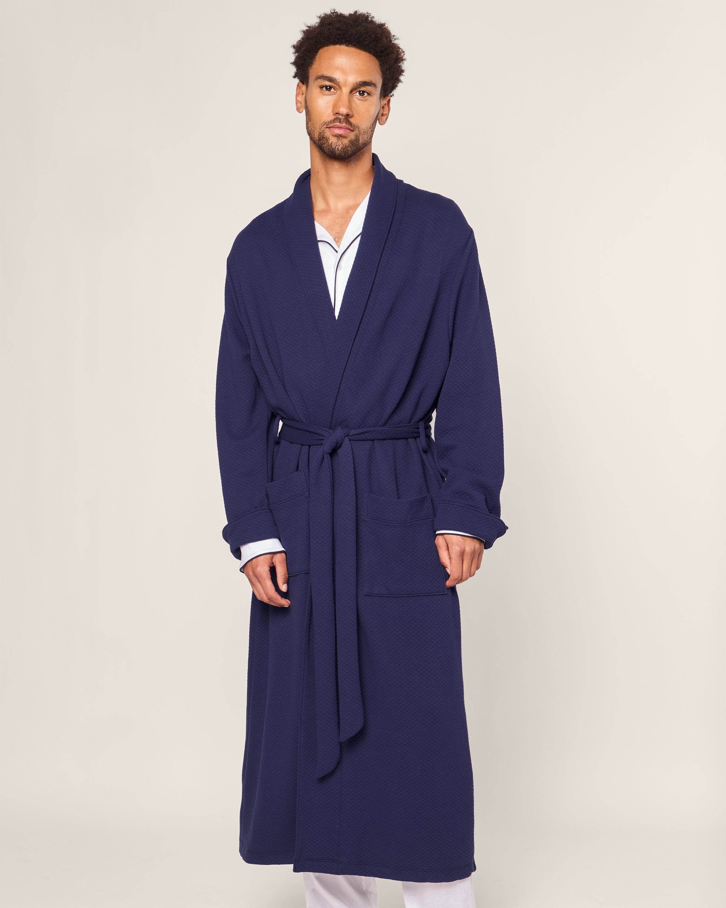 Men's Pima Jacquard Robe in White in Navy#Color_Navy