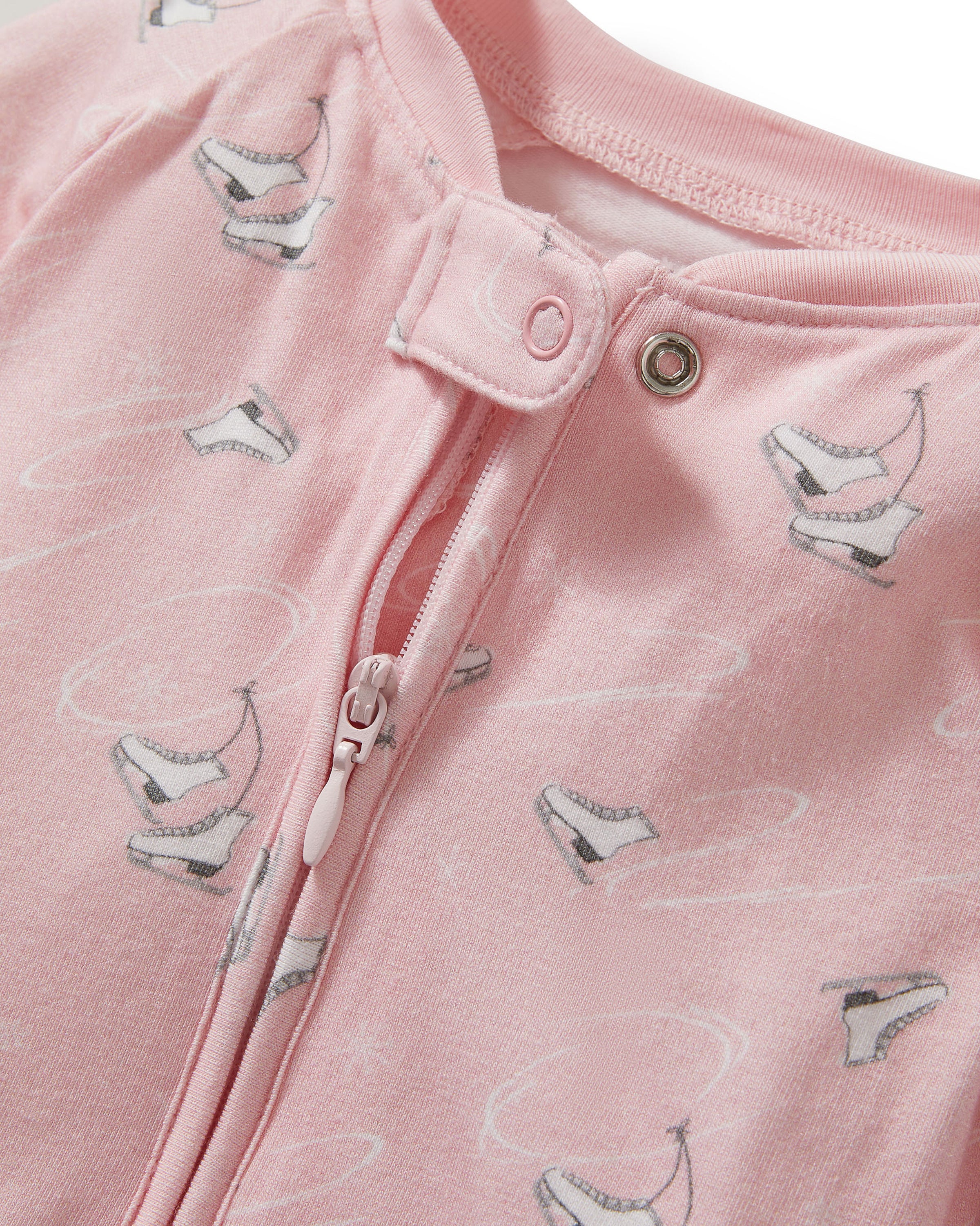 Baby's Pima Peekaboo Romper in Winter Skates