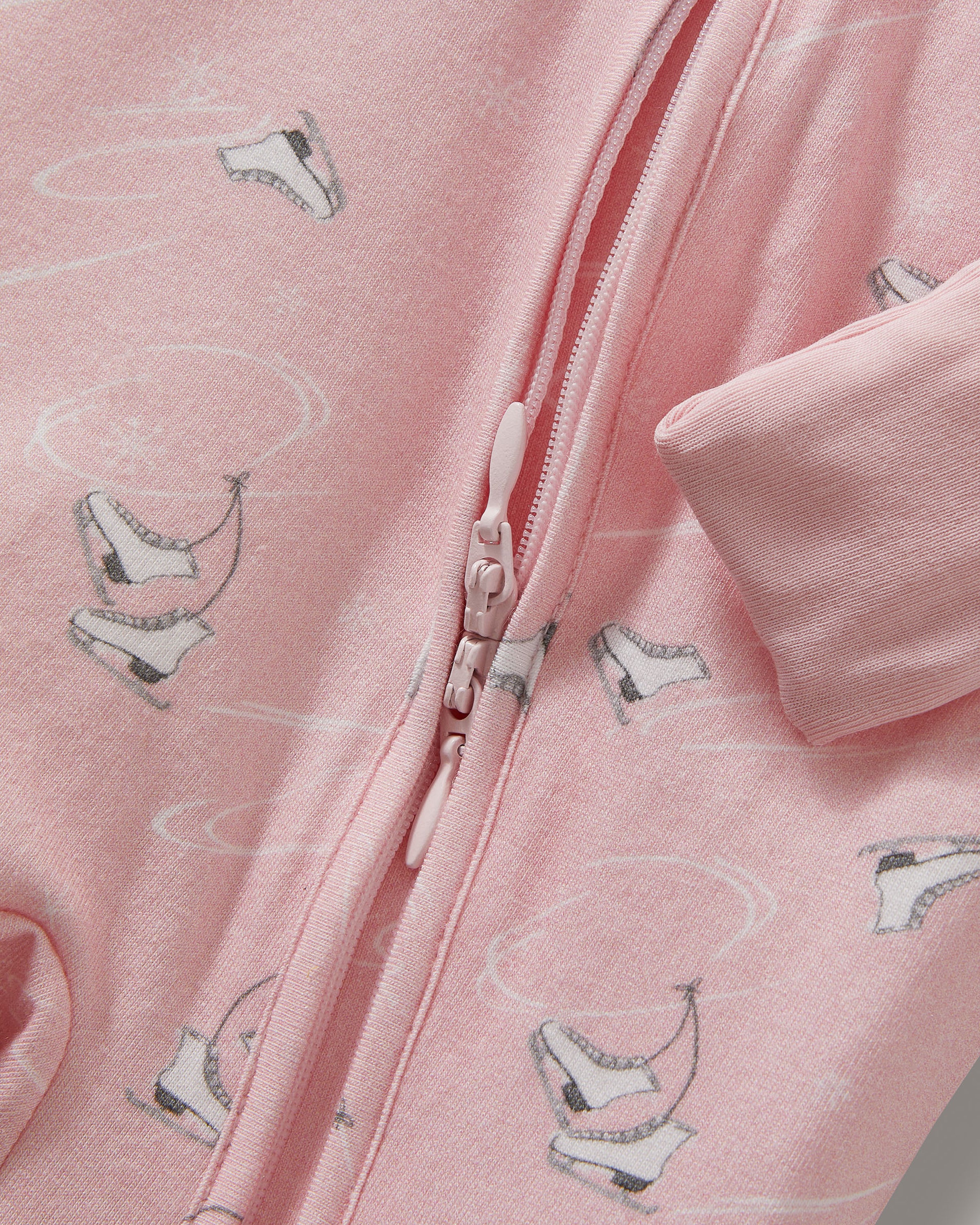 Baby's Pima Peekaboo Romper in Winter Skates