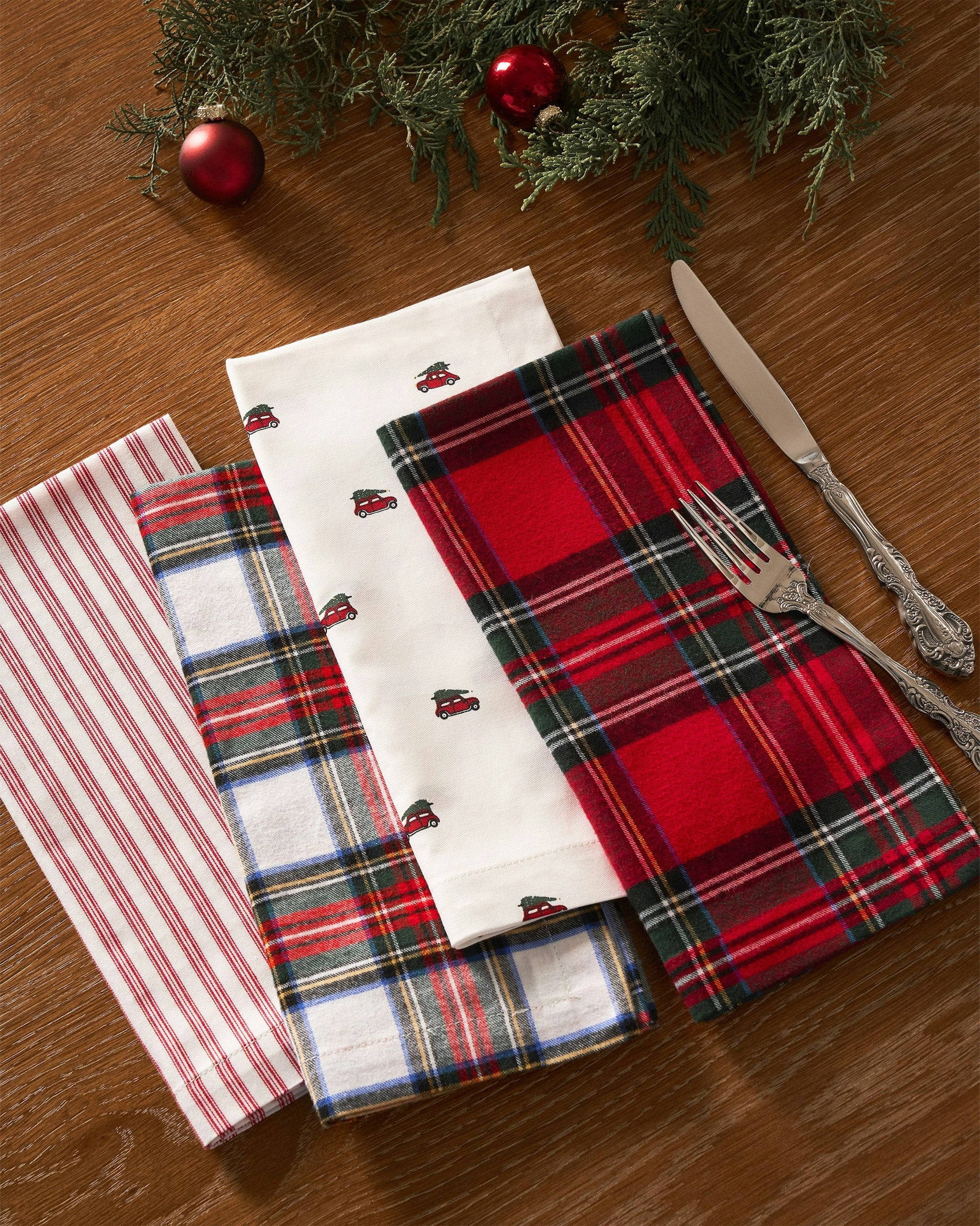 Signature Twill Napkins in Emerald Ticking in Holiday Journey#Color_Holiday Journey