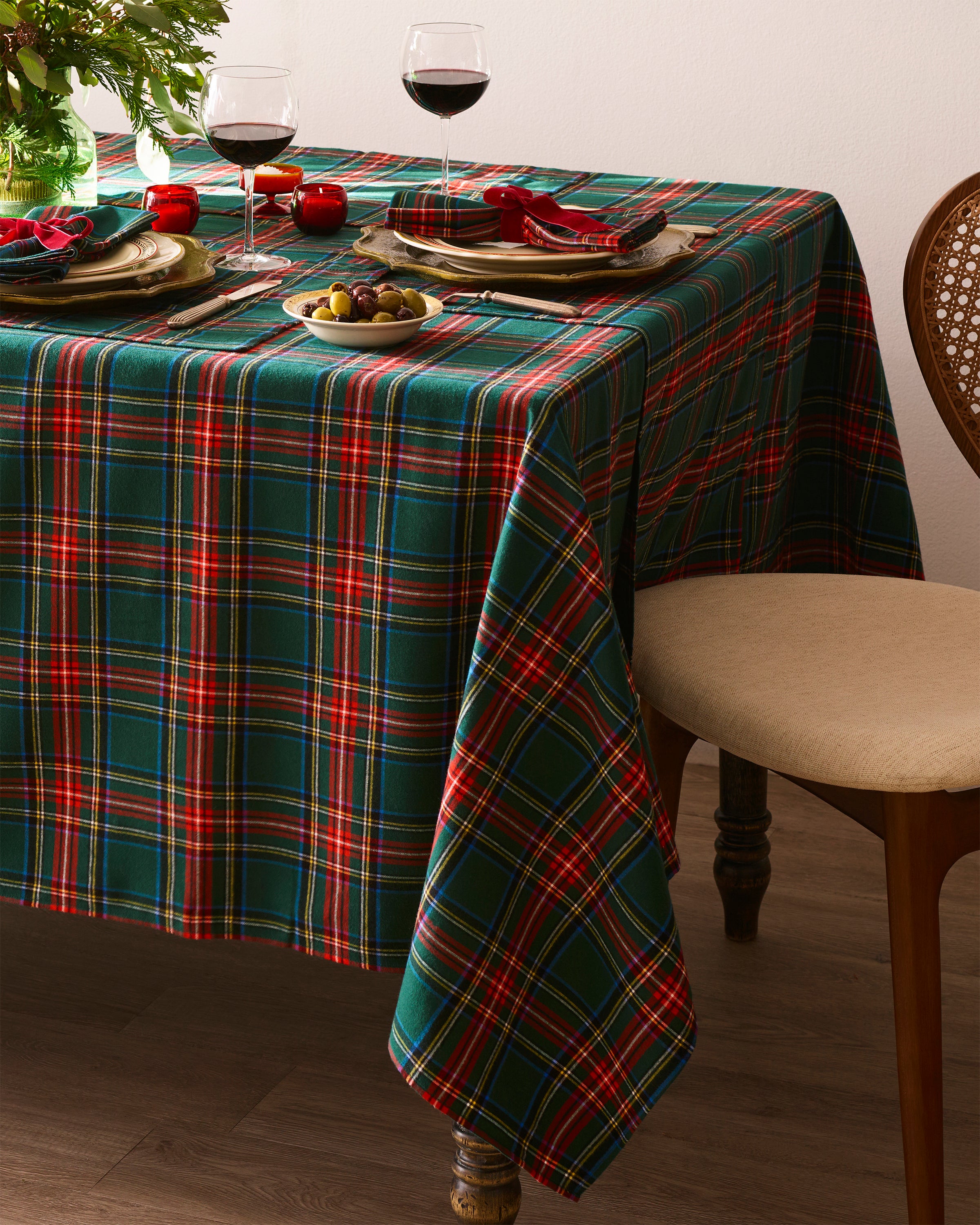 Table Linen Set in Kensington Tartan