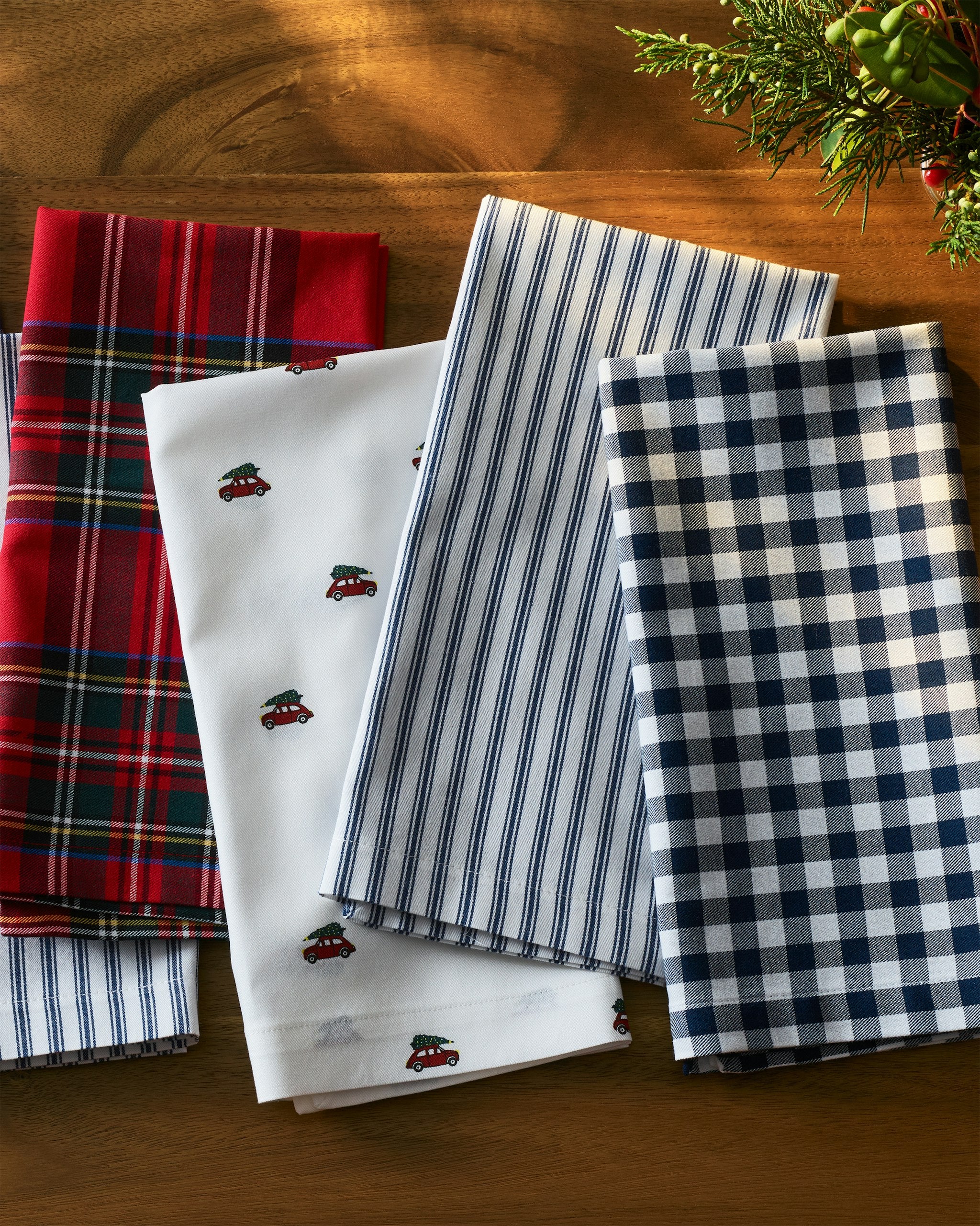 Signature Twill Napkins in Vintage French Stripe in Navy Gingham#Color_Navy Gingham