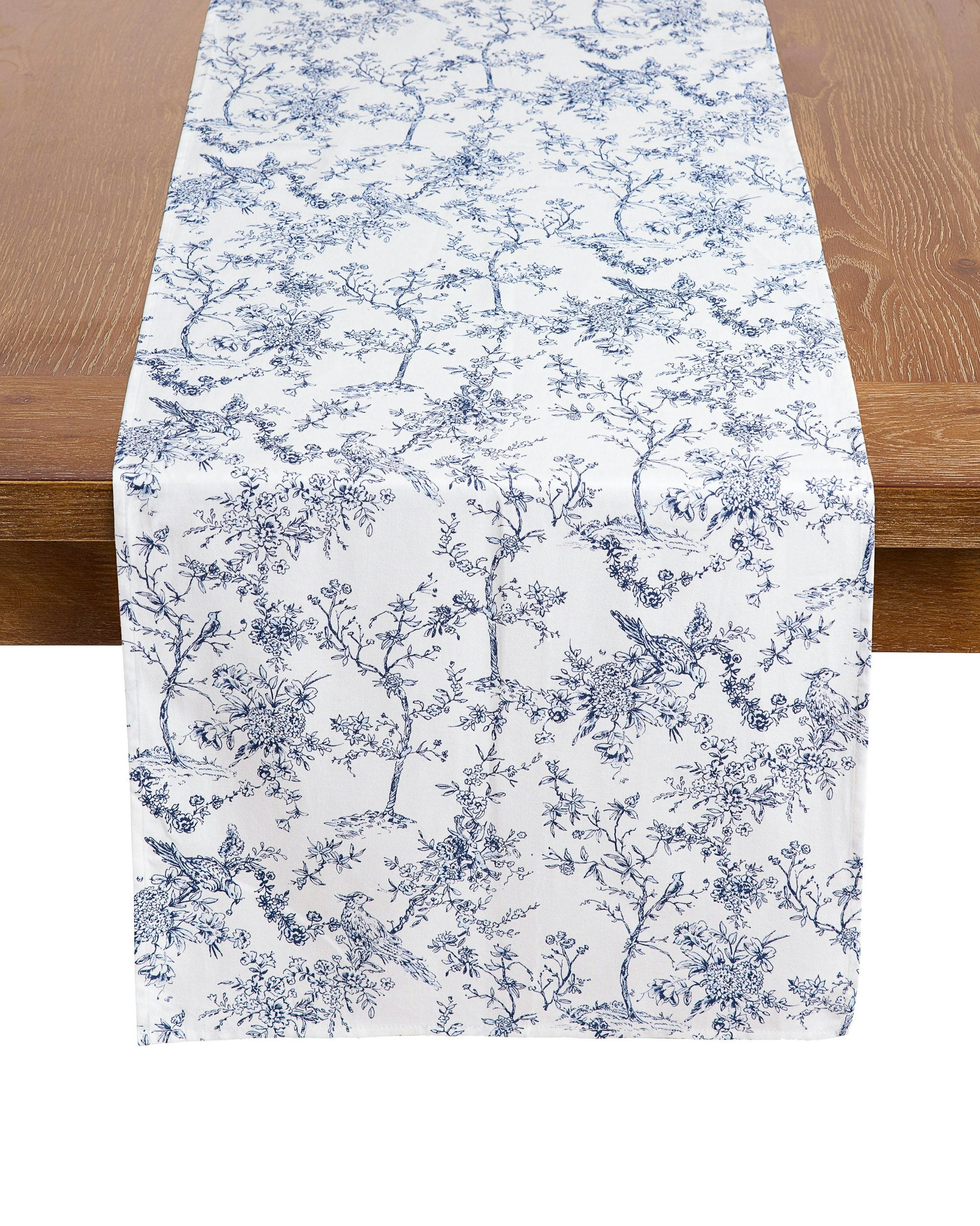 Signature Twill Runner in Timeless Toile in Timeless Toile#Color_Timeless Toile