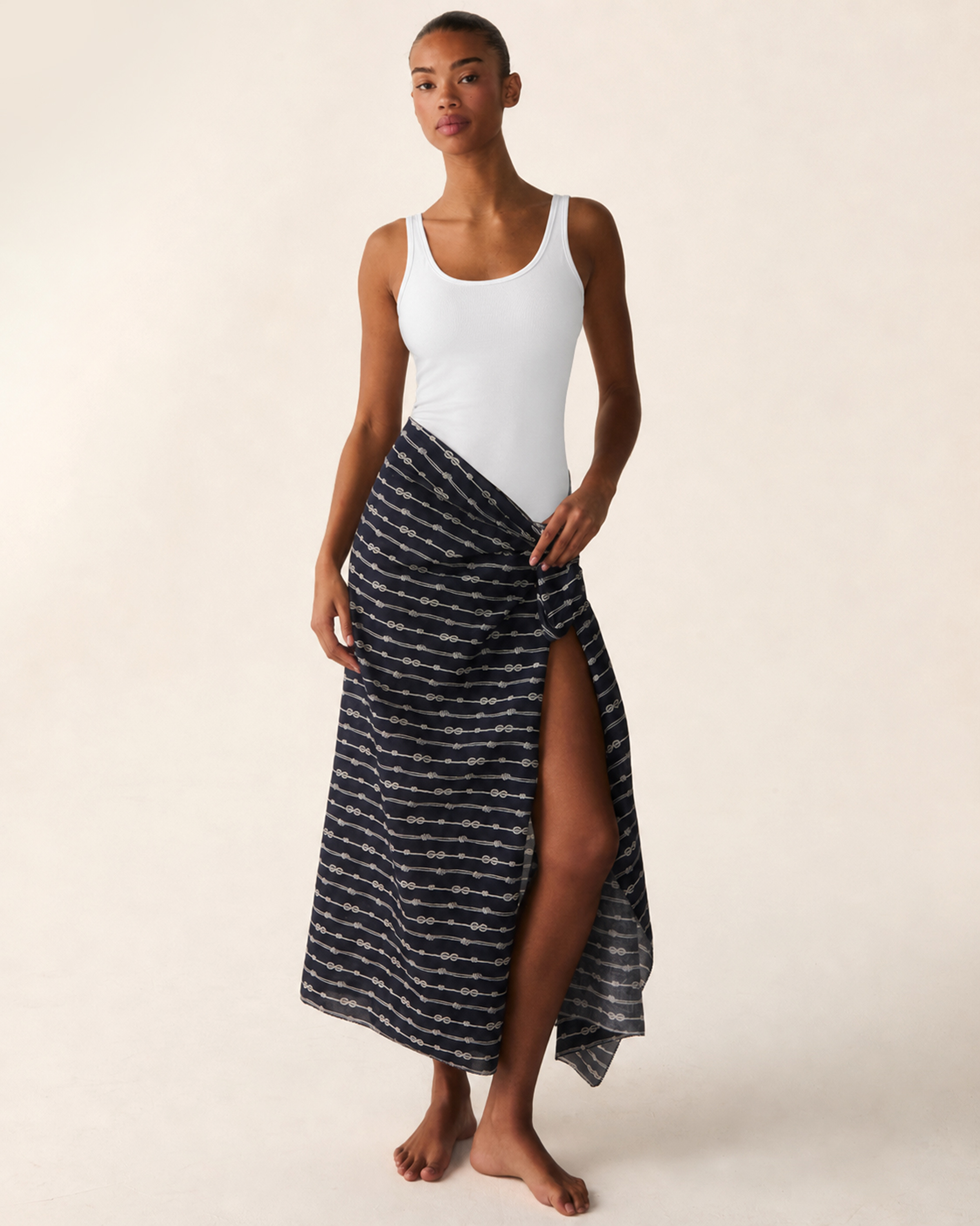 Women's Voile Pareo in Nautical Knots