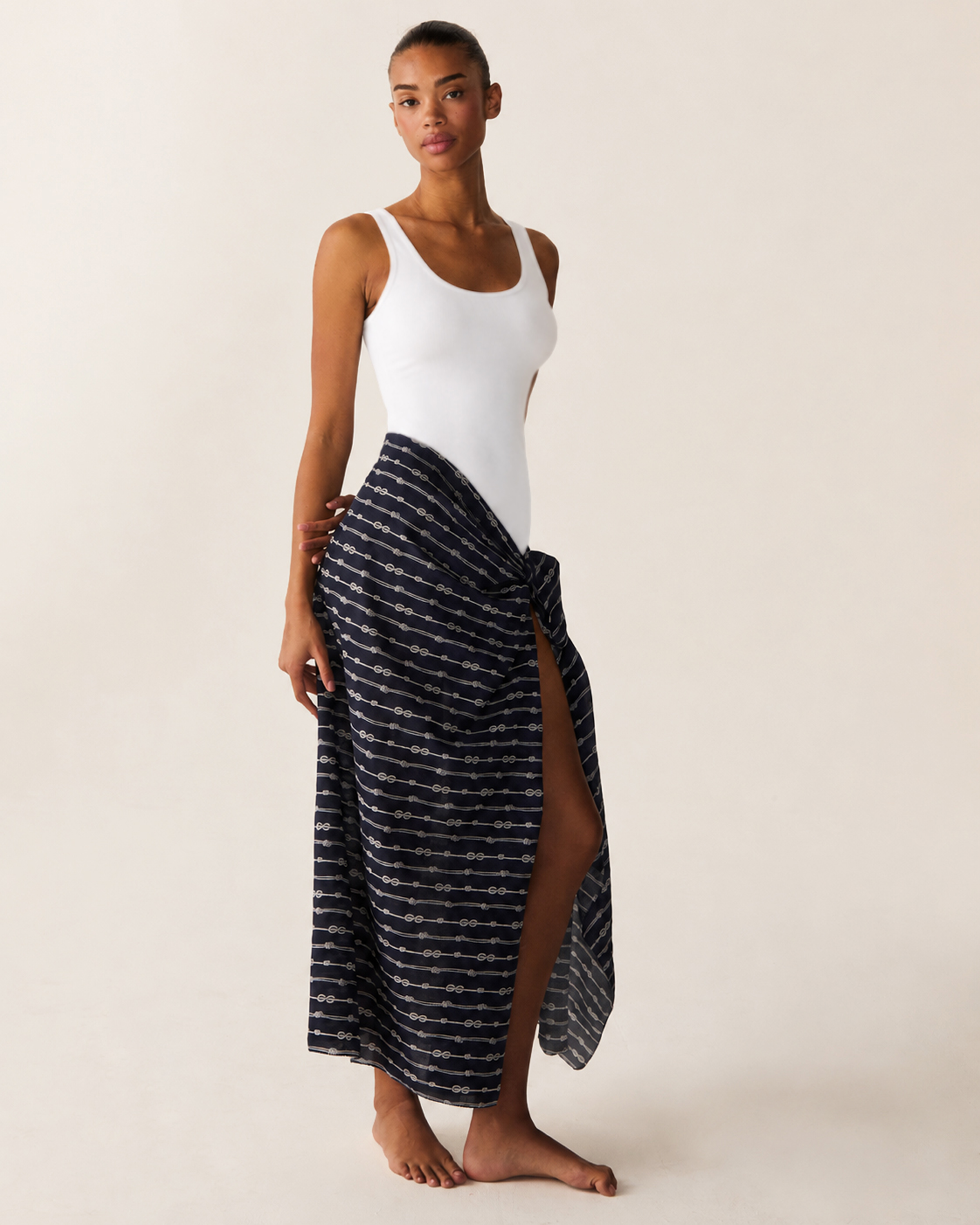 Women's Voile Pareo in Nautical Knots
