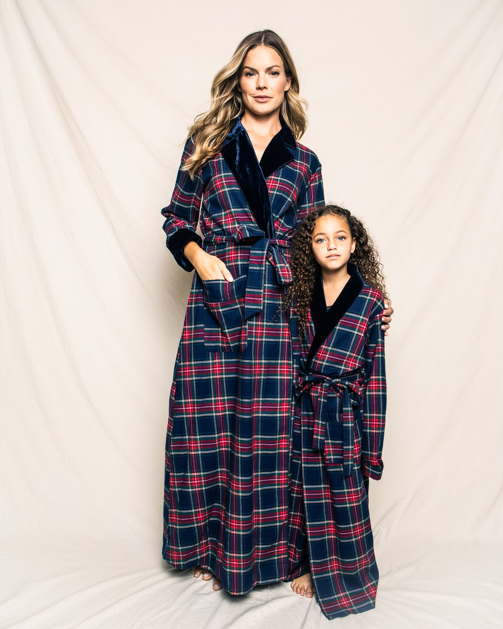 Women's Windsor Tartan Long Robe with Velvet Trim