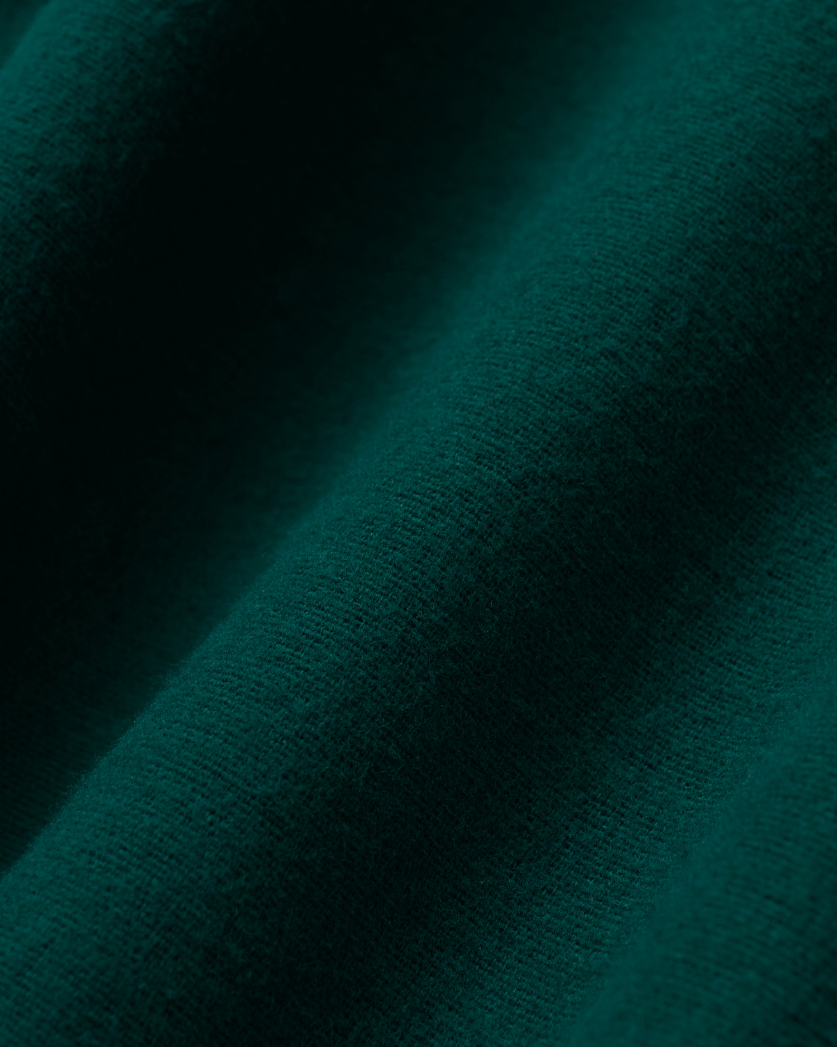 MPJ2411-HGN_Close Up