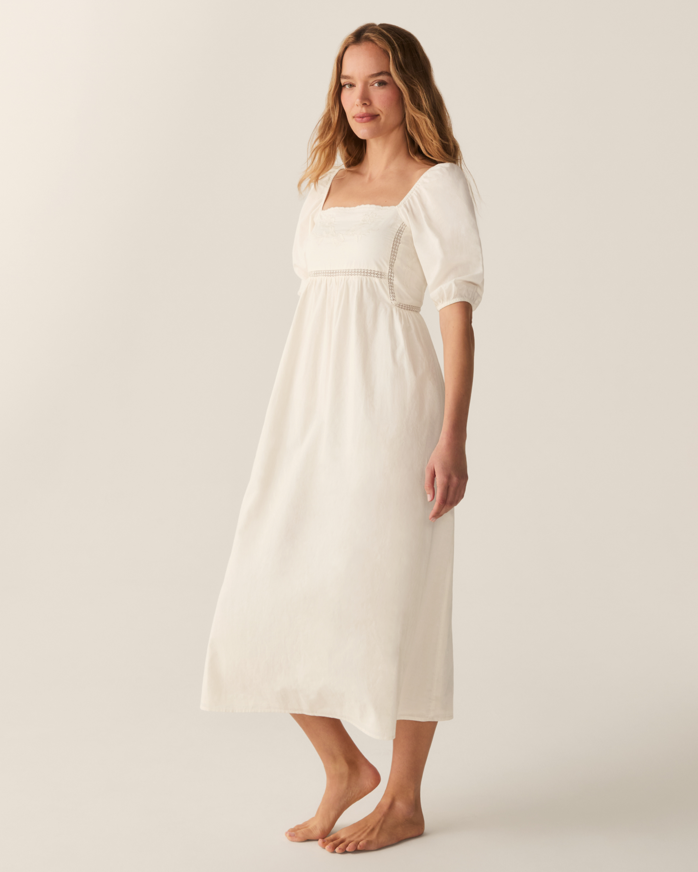 WNG16615-IVY_2