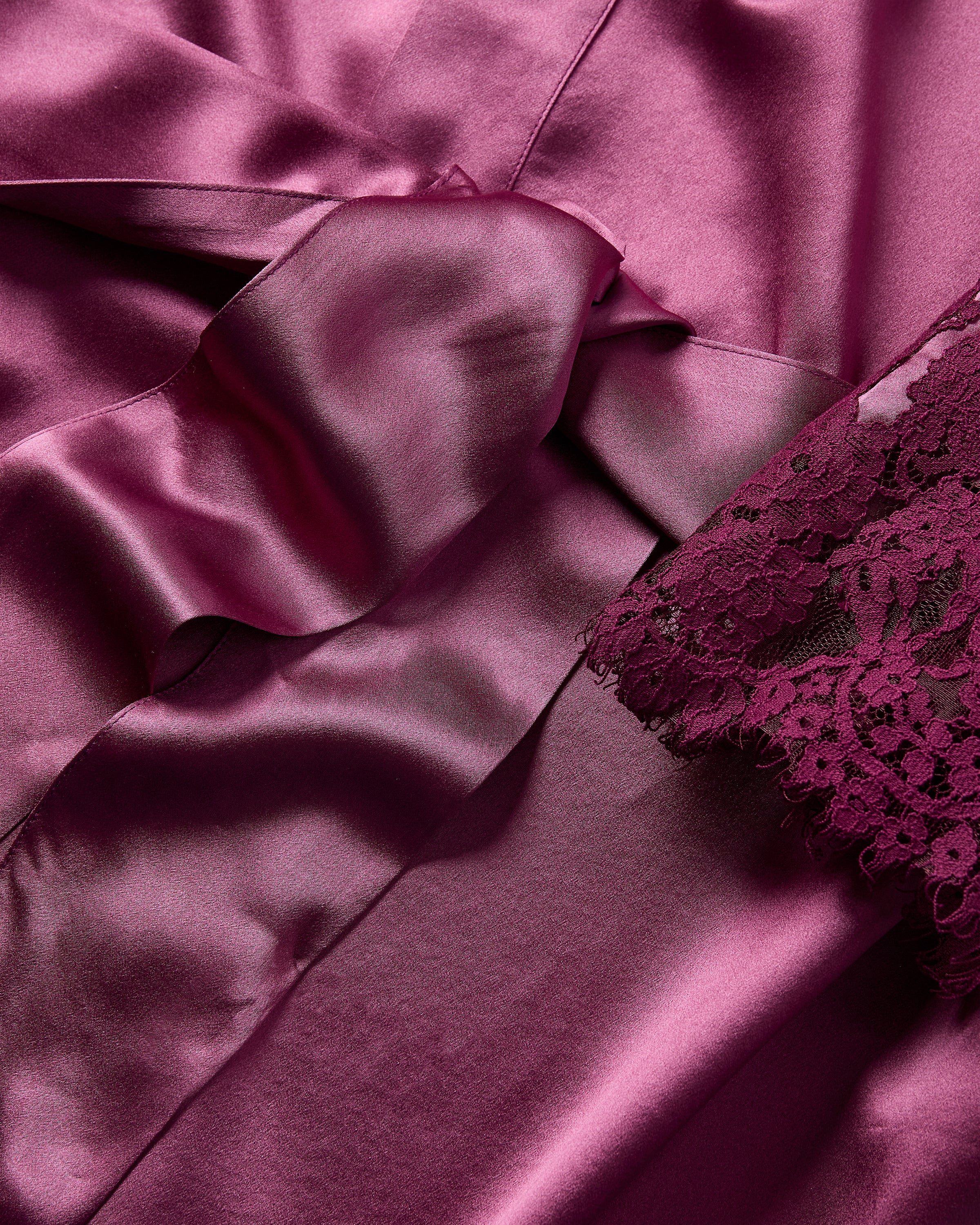 Women's Silk Lace Robe in Rosewood