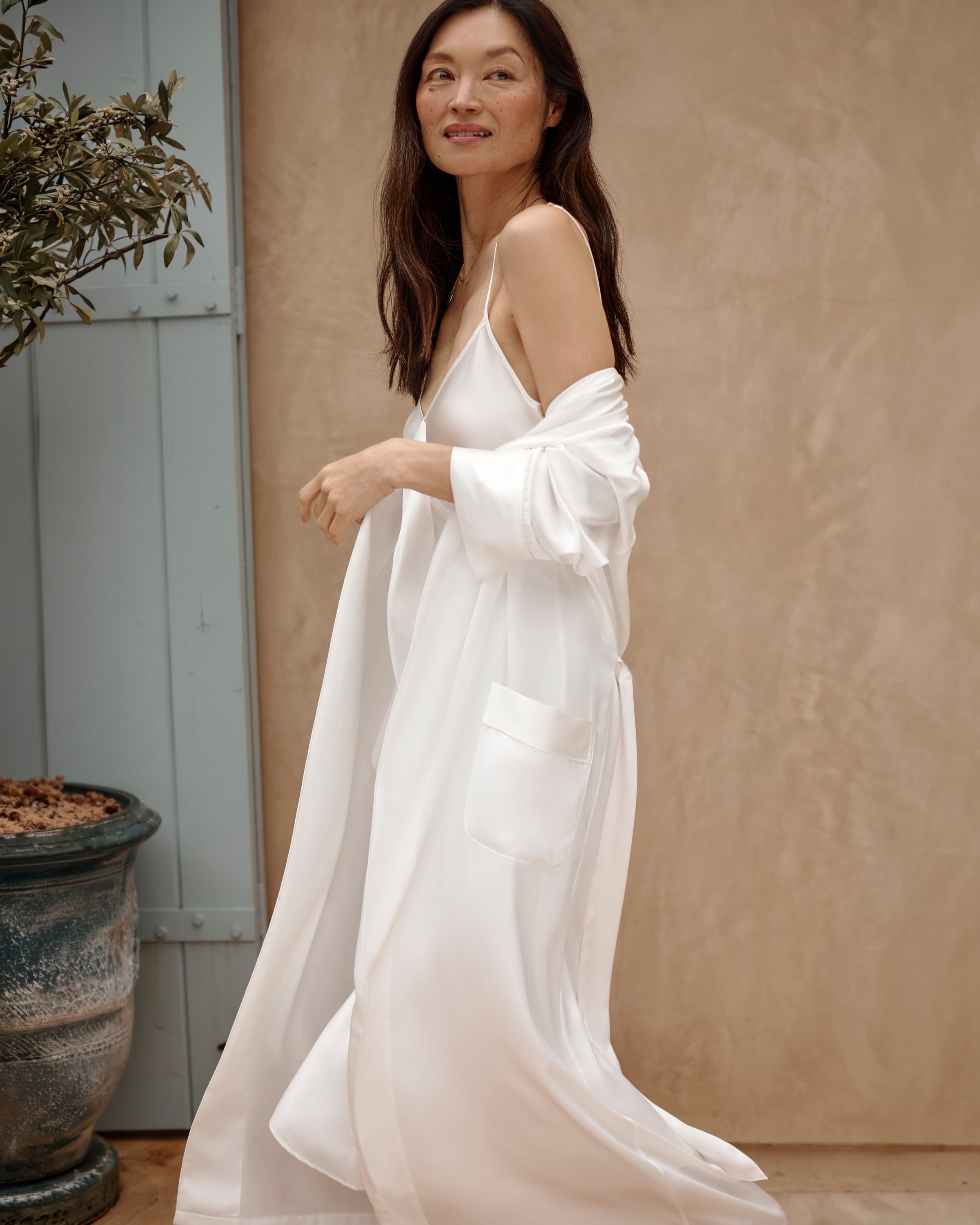 Women's Silk Long Robe in White