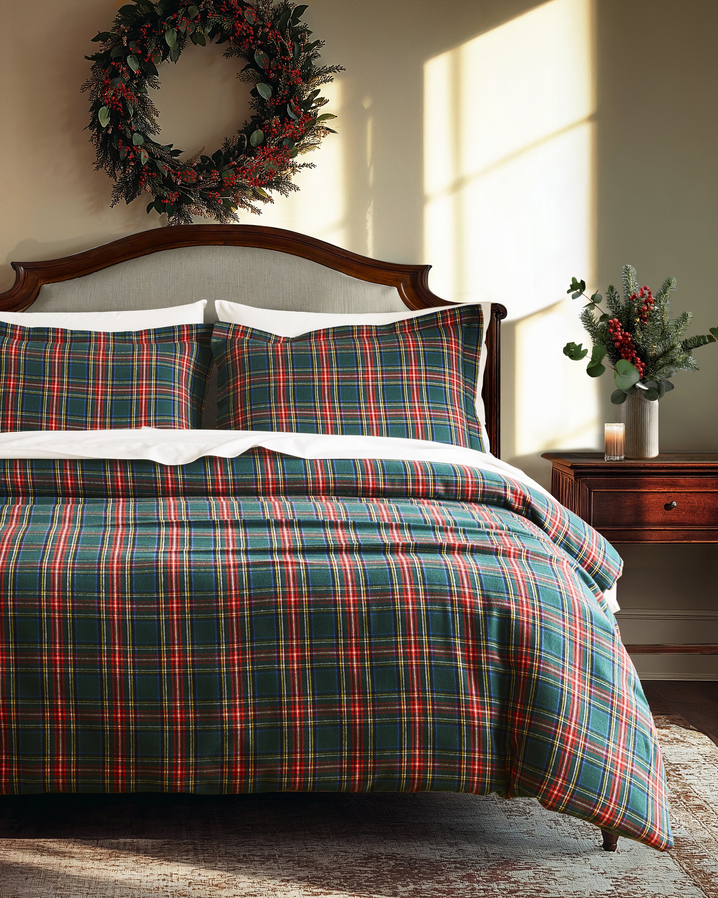 Kensington Tartan Duvet and White Sheet Bedding Set