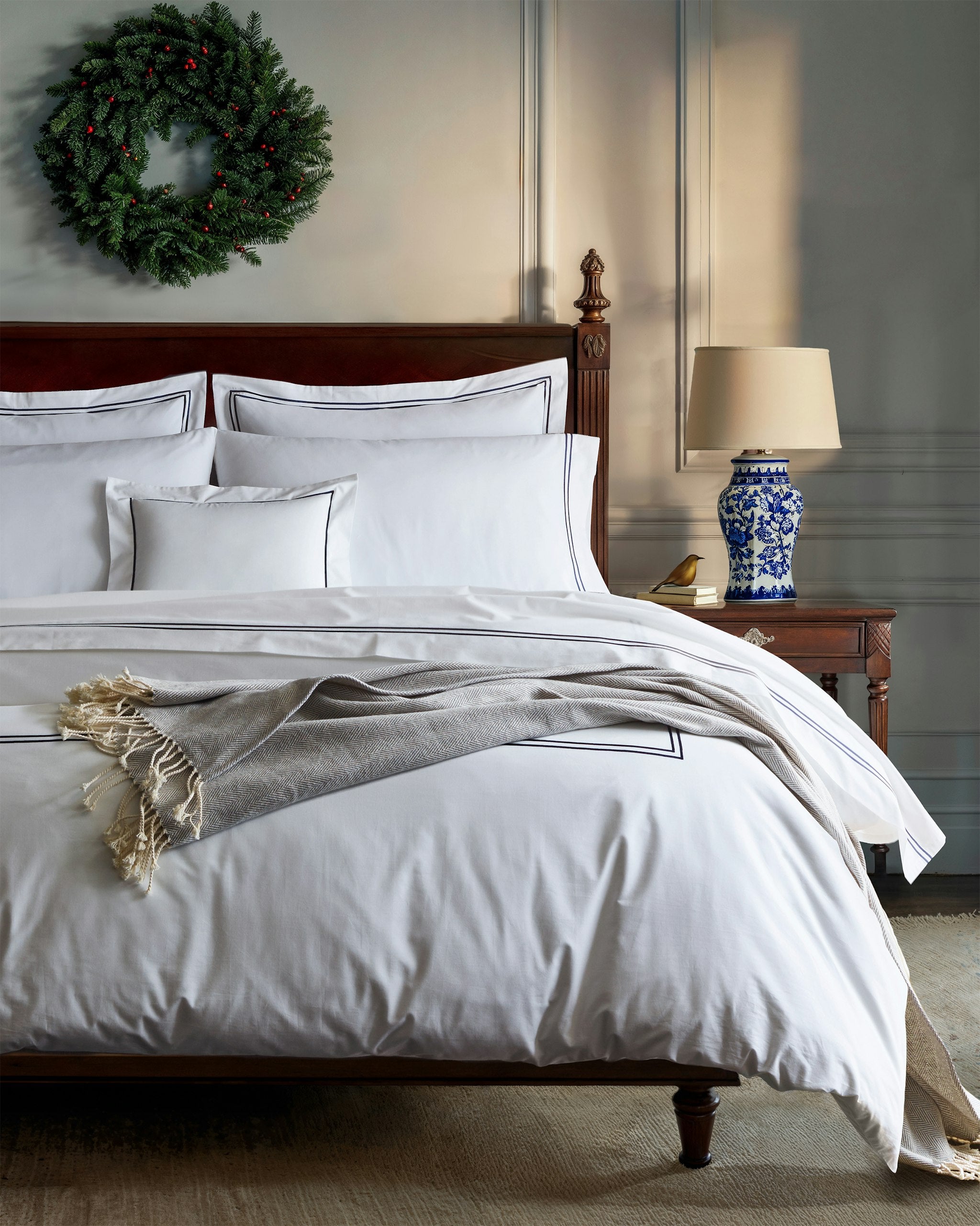 Herringbone Throw in Light heather Grey in Light Heather Grey#Color_Light Heather Grey
