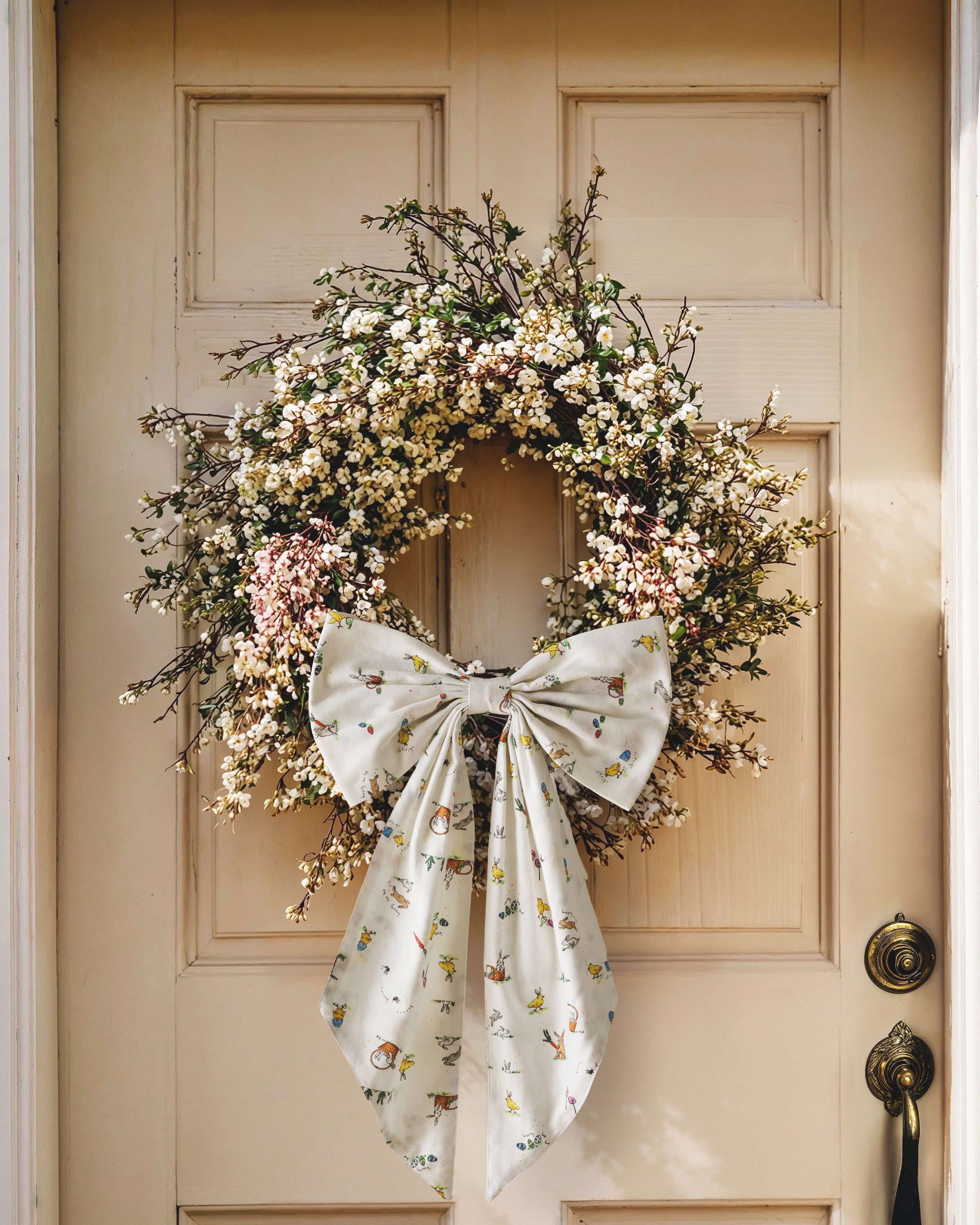 Wreath Bow in Easter Frolic