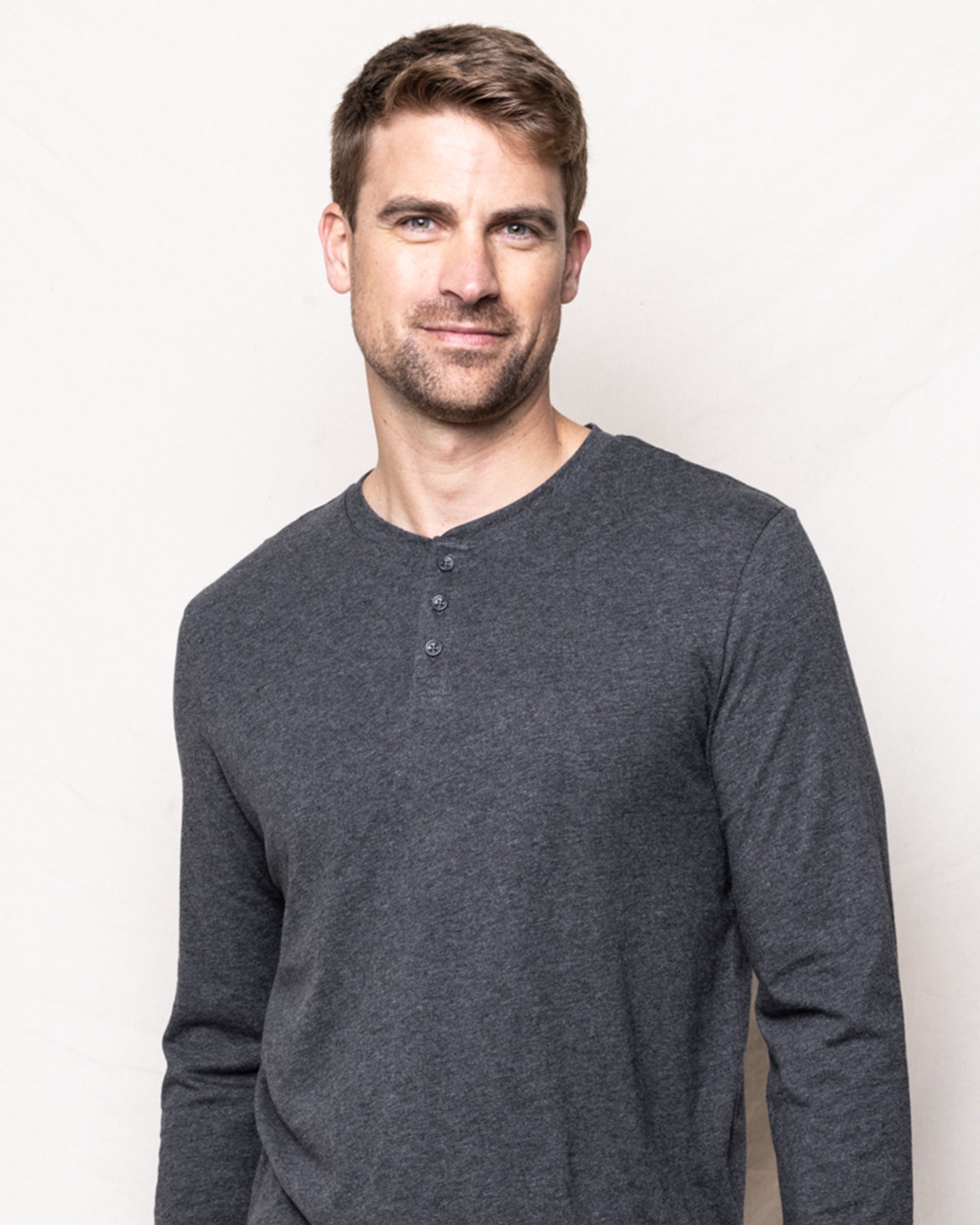 Men's Pima Henley in Dark Heather Grey in Dark Heather Grey#Color_Dark Heather Grey