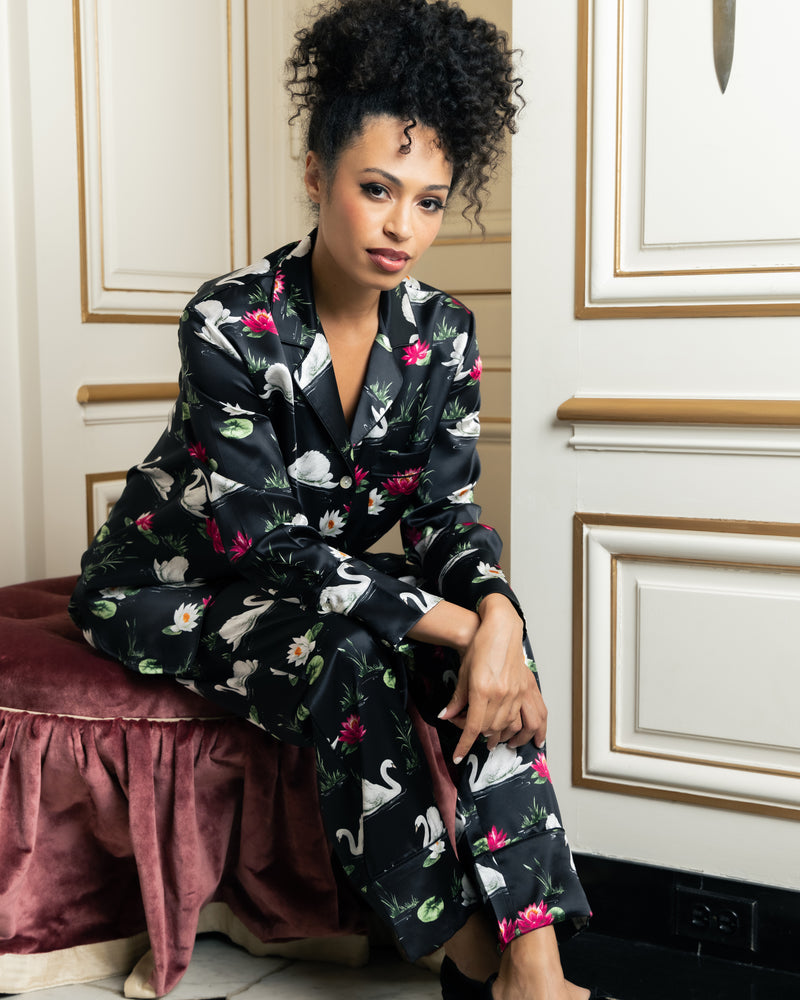 100% Mulberry Silk Women's 5th Avenue Swans Pajama