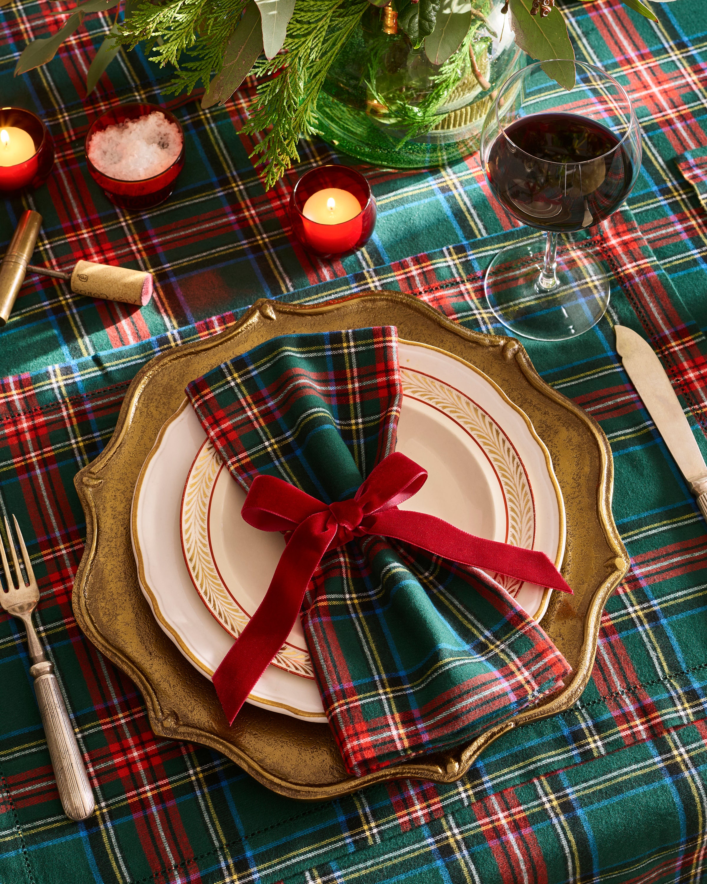 Signature Twill Napkins in Kensington Tartan