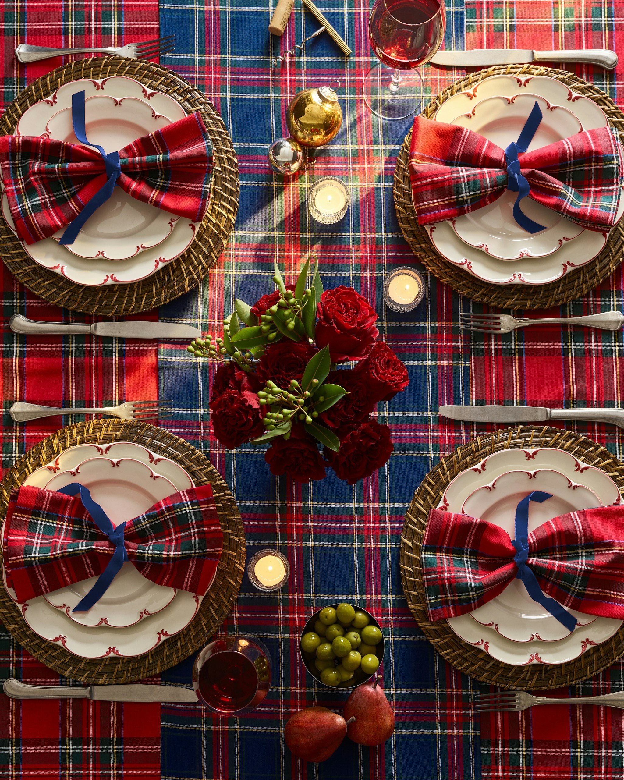 Table Linen Set in Imperial Tartan & Windsor Tartan