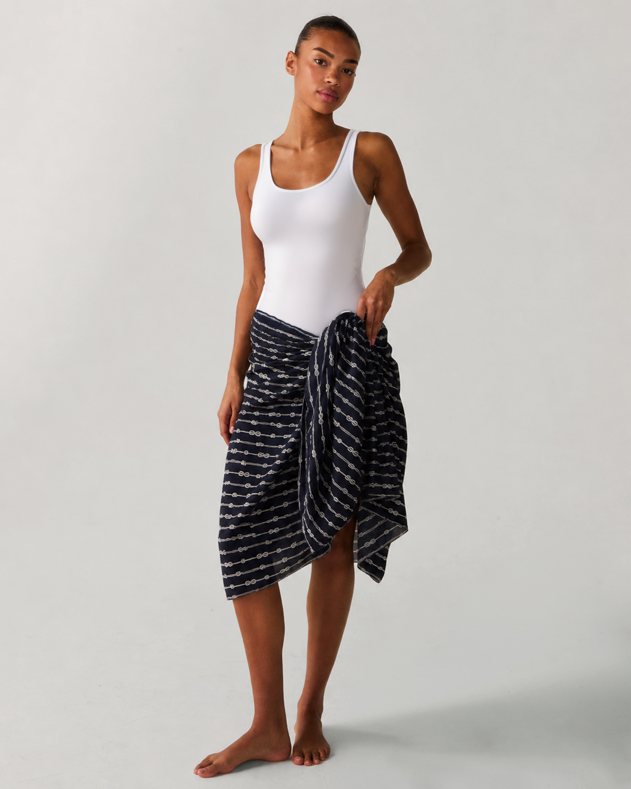 Women's Voile Pareo in Nautical Knots
