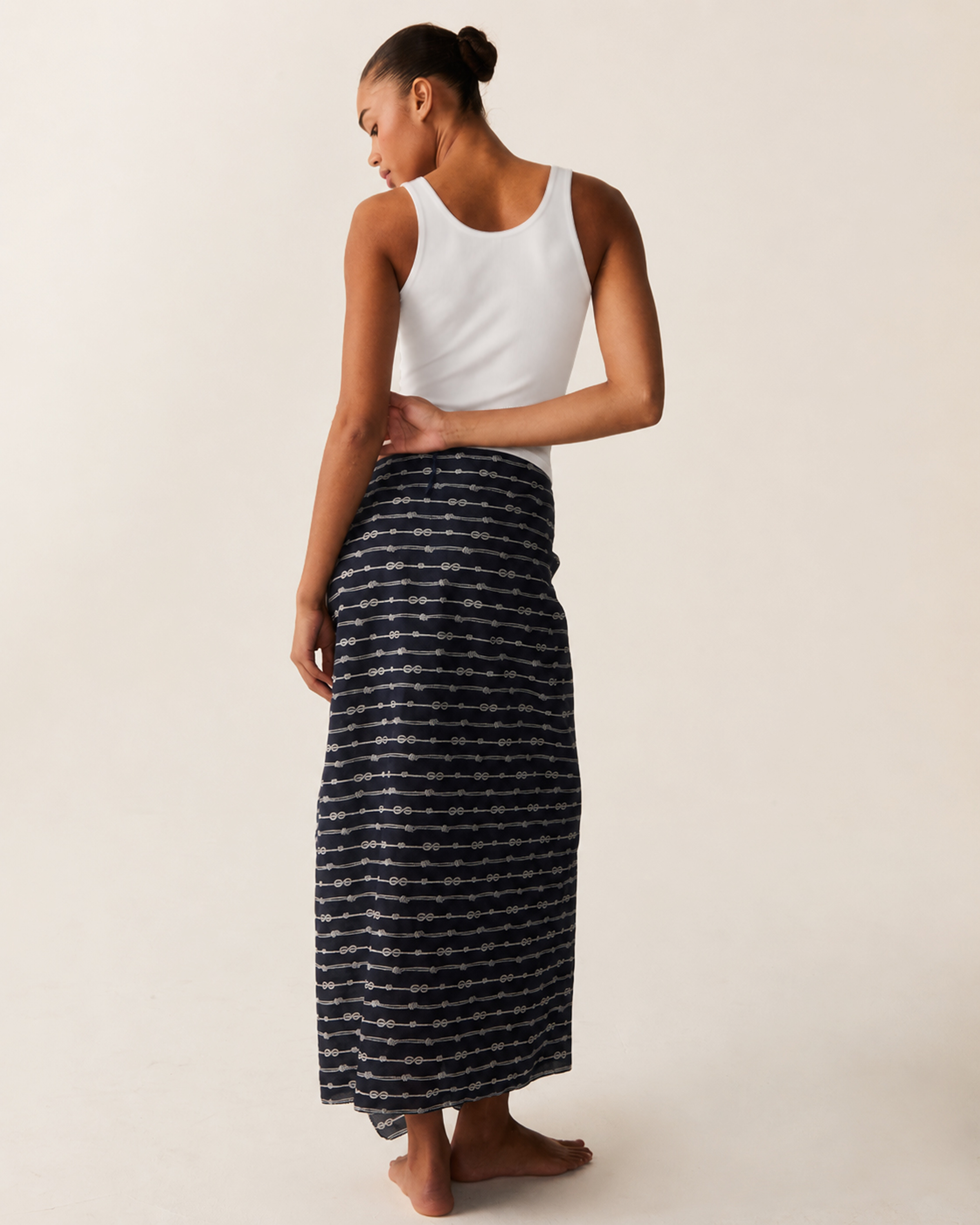 Women's Voile Pareo in Nautical Knots
